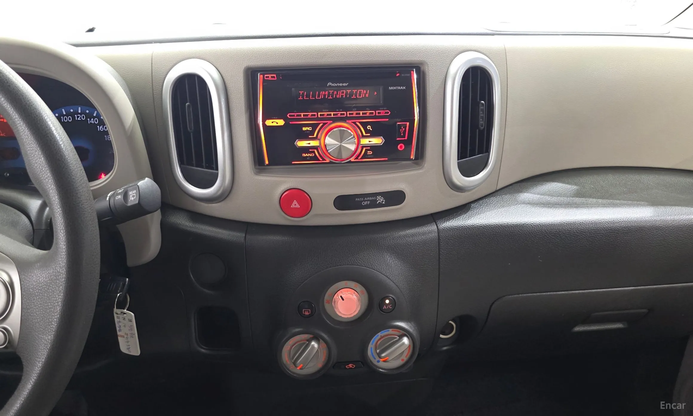Nissan Cube превью 14