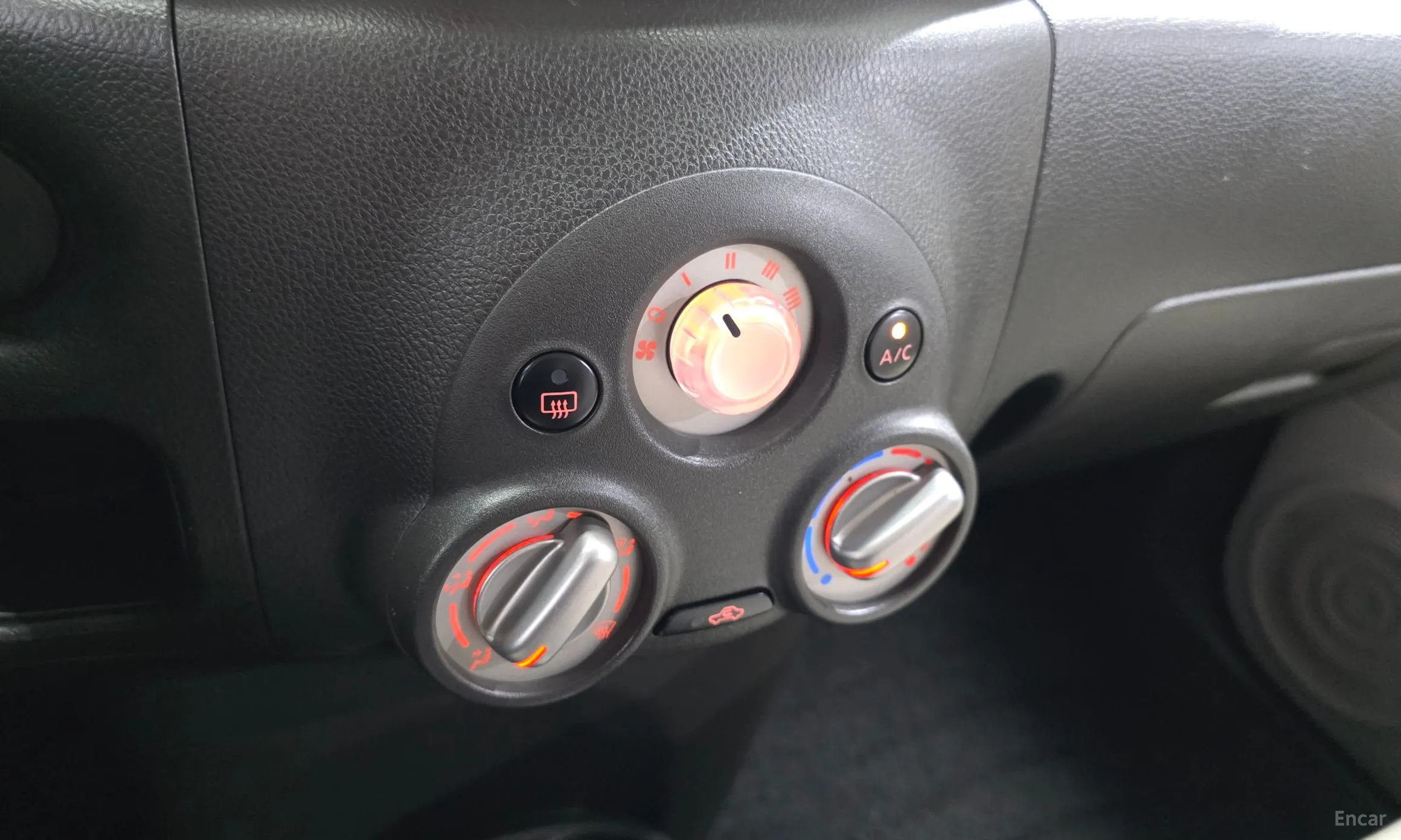 Nissan Cube превью 16