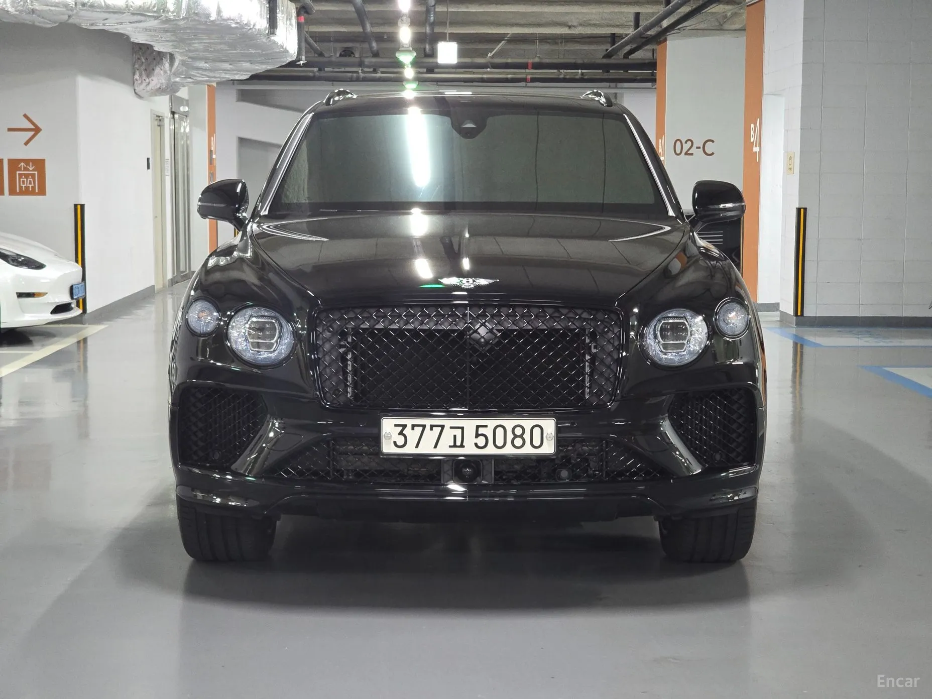 Bentley Bentayga превью 2