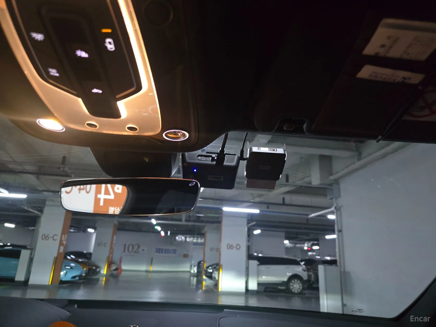 Bentley Bentayga превью 17