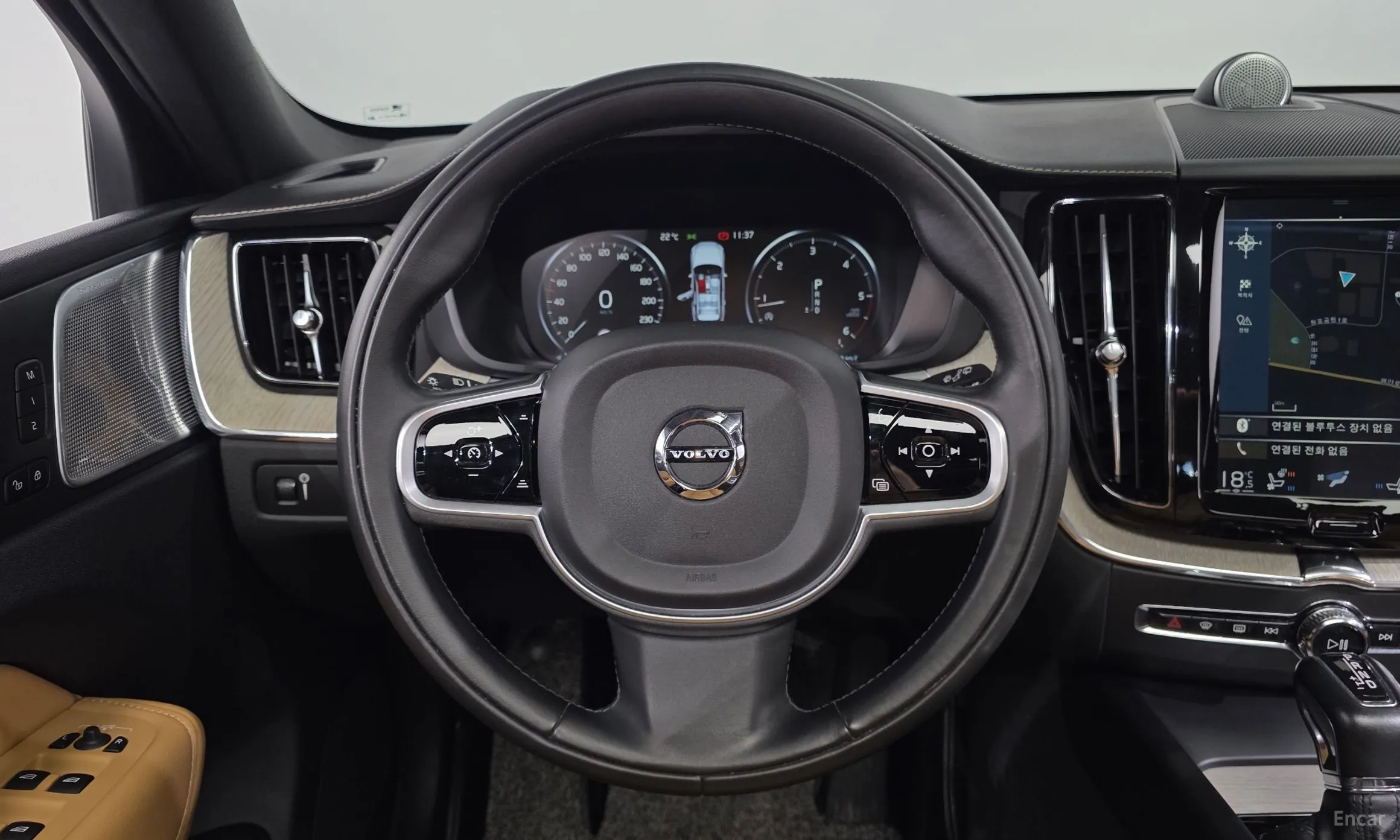 Volvo XC60 Gen 2 превью 15