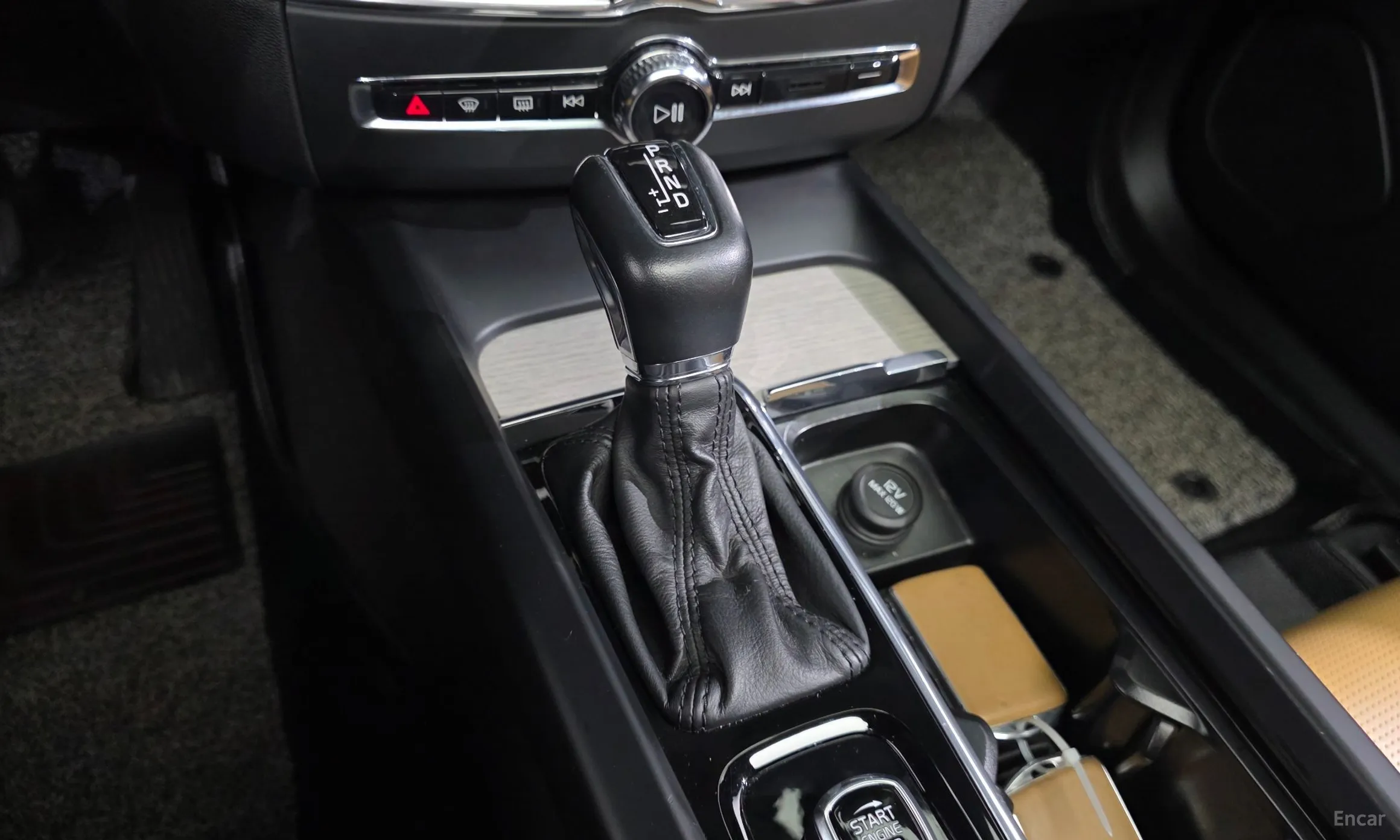 Volvo XC60 Gen 2 превью 9