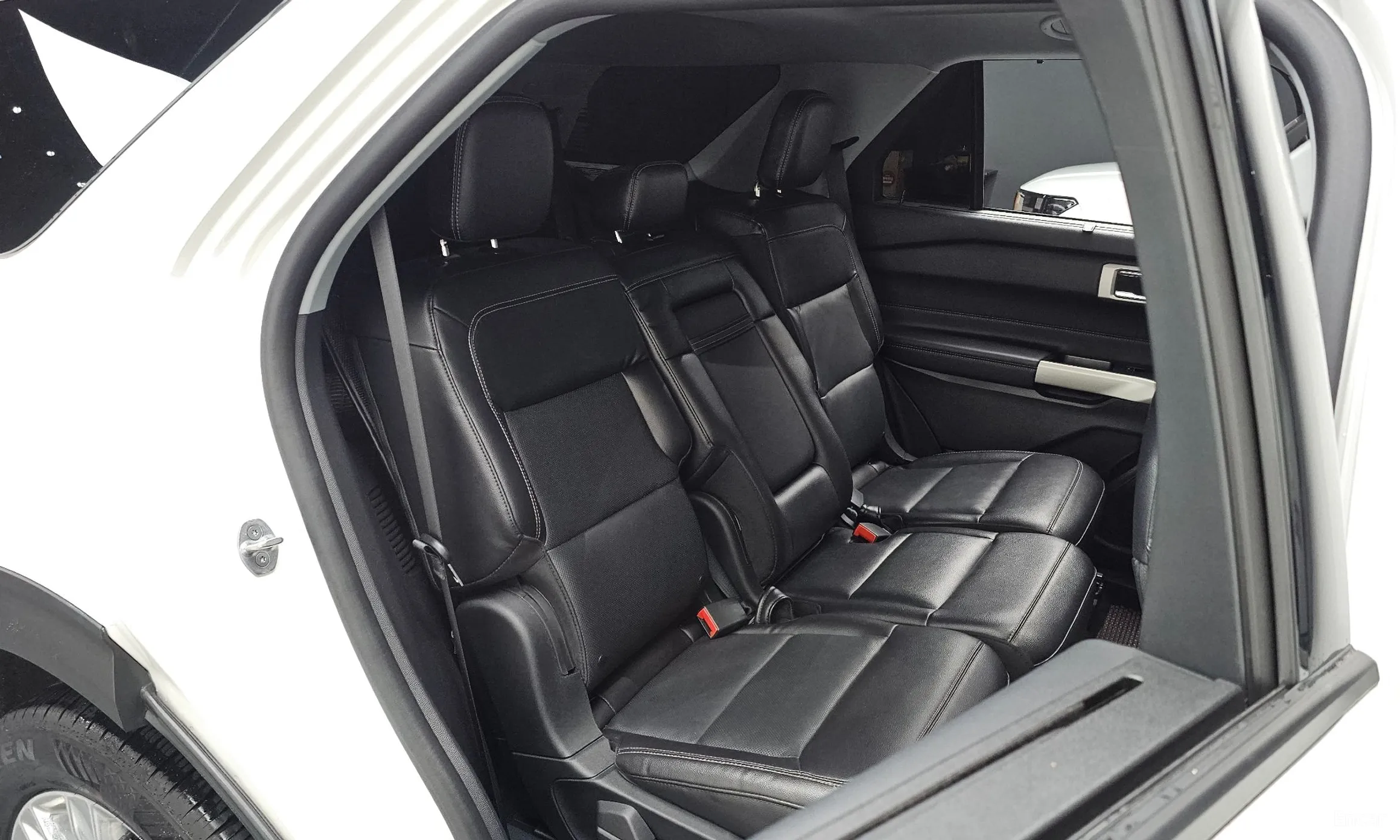 Ford Explorer 6th Generation превью 11