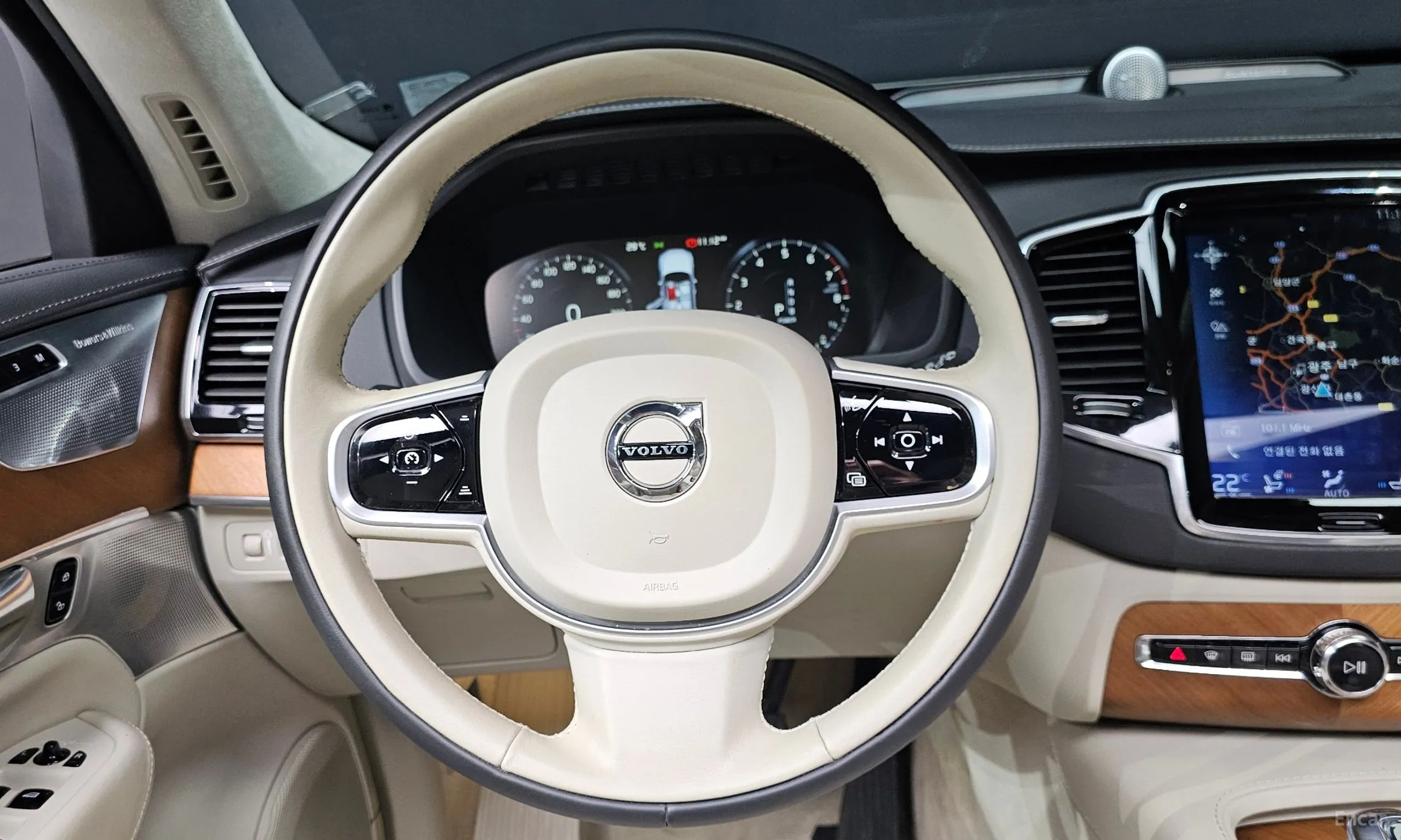 Volvo XC90 Gen 2 превью 15