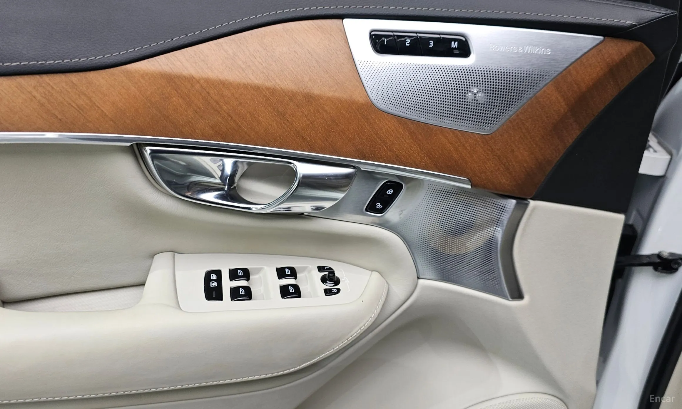 Volvo XC90 Gen 2 превью 20