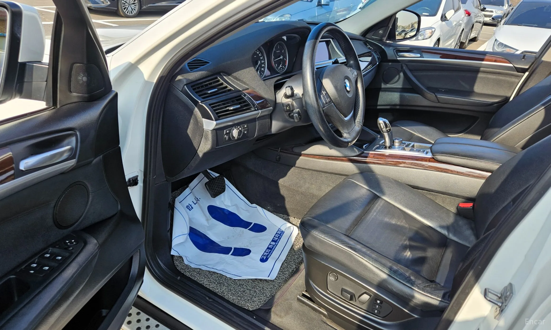 BMW X6 (E71) превью 11