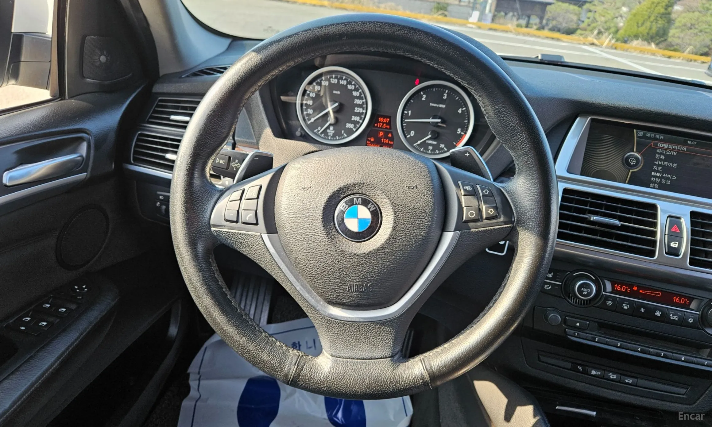 BMW X6 (E71) превью 13