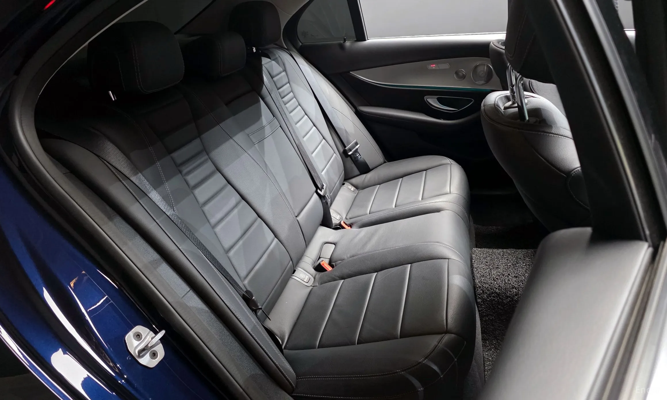 Mercedes Benz E-Class W213 превью 11
