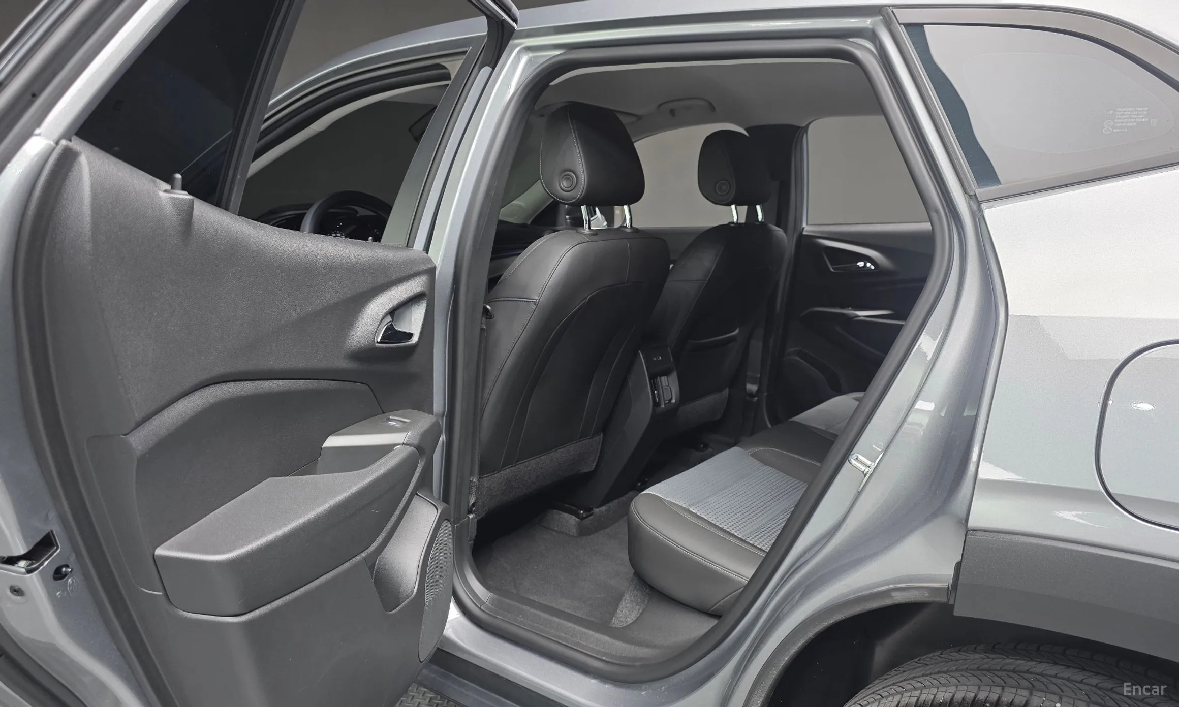 Chevrolet (GM Daewoo) Trax Crossover превью 17