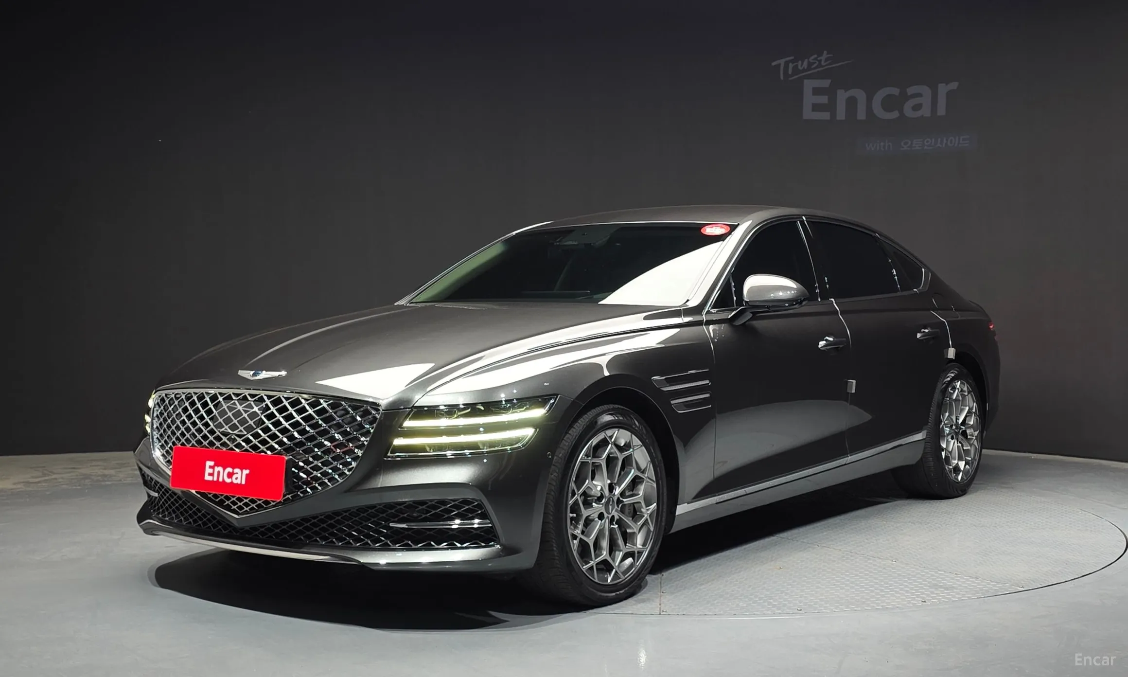 Genesis G80 (RG3) превью 1