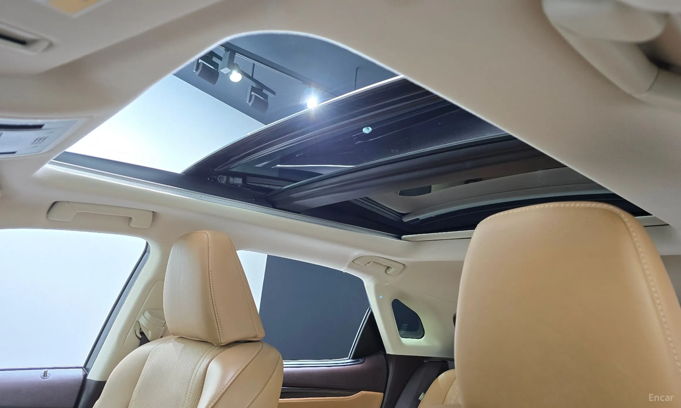 Lexus RX450h Gen 4 превью 16