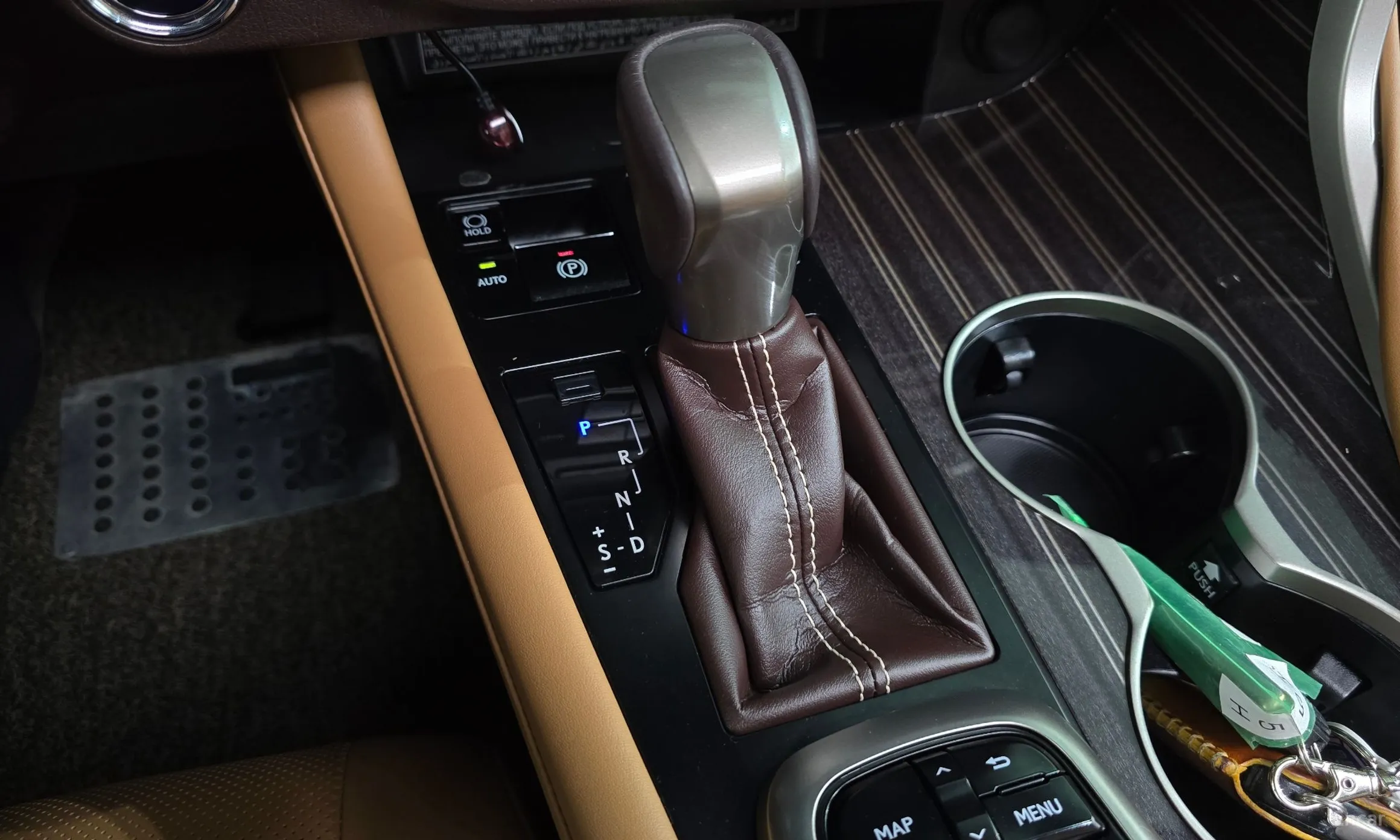 Lexus RX450h Gen 4 превью 9