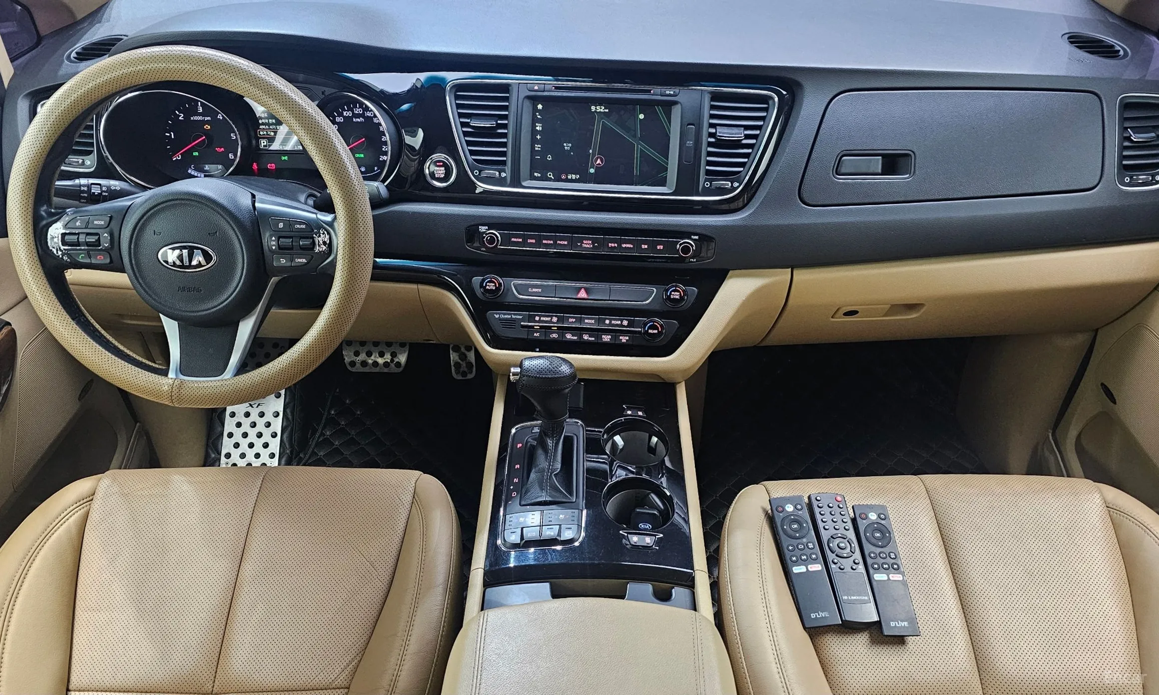Kia Carnival превью 7