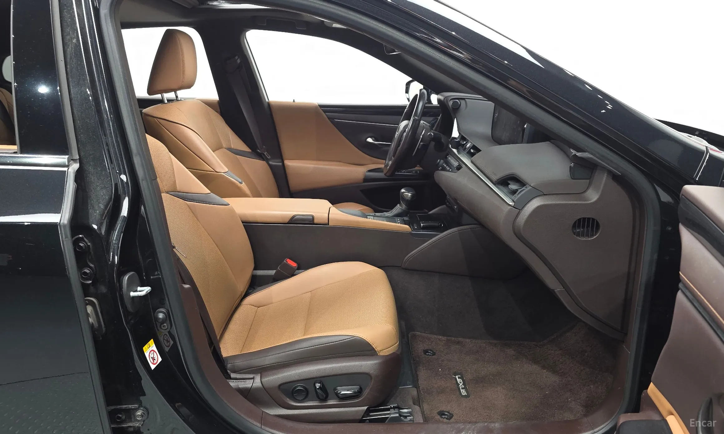 Lexus ES300h 7th Generation превью 11