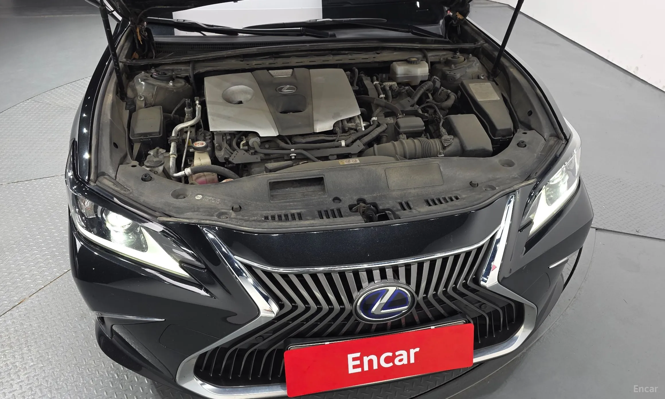 Lexus ES300h 7th Generation превью 6