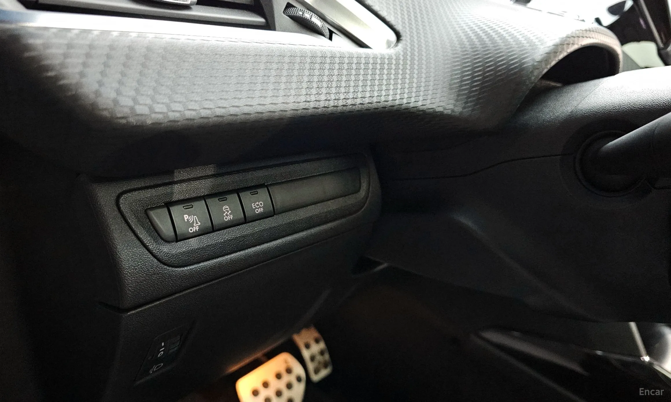 Peugeot 2008. превью 13