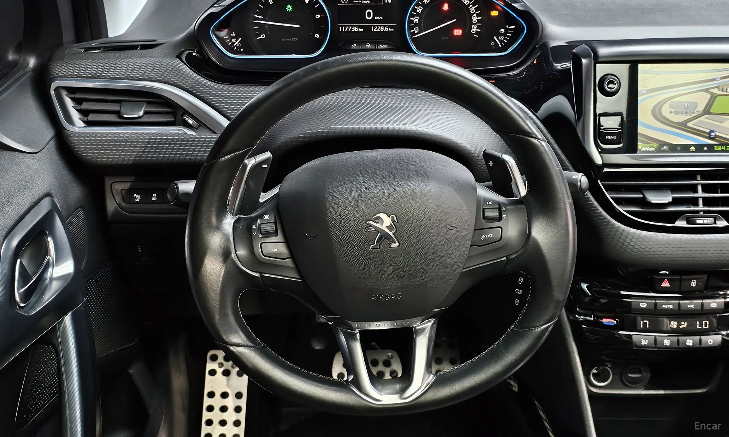 Peugeot 2008. превью 15
