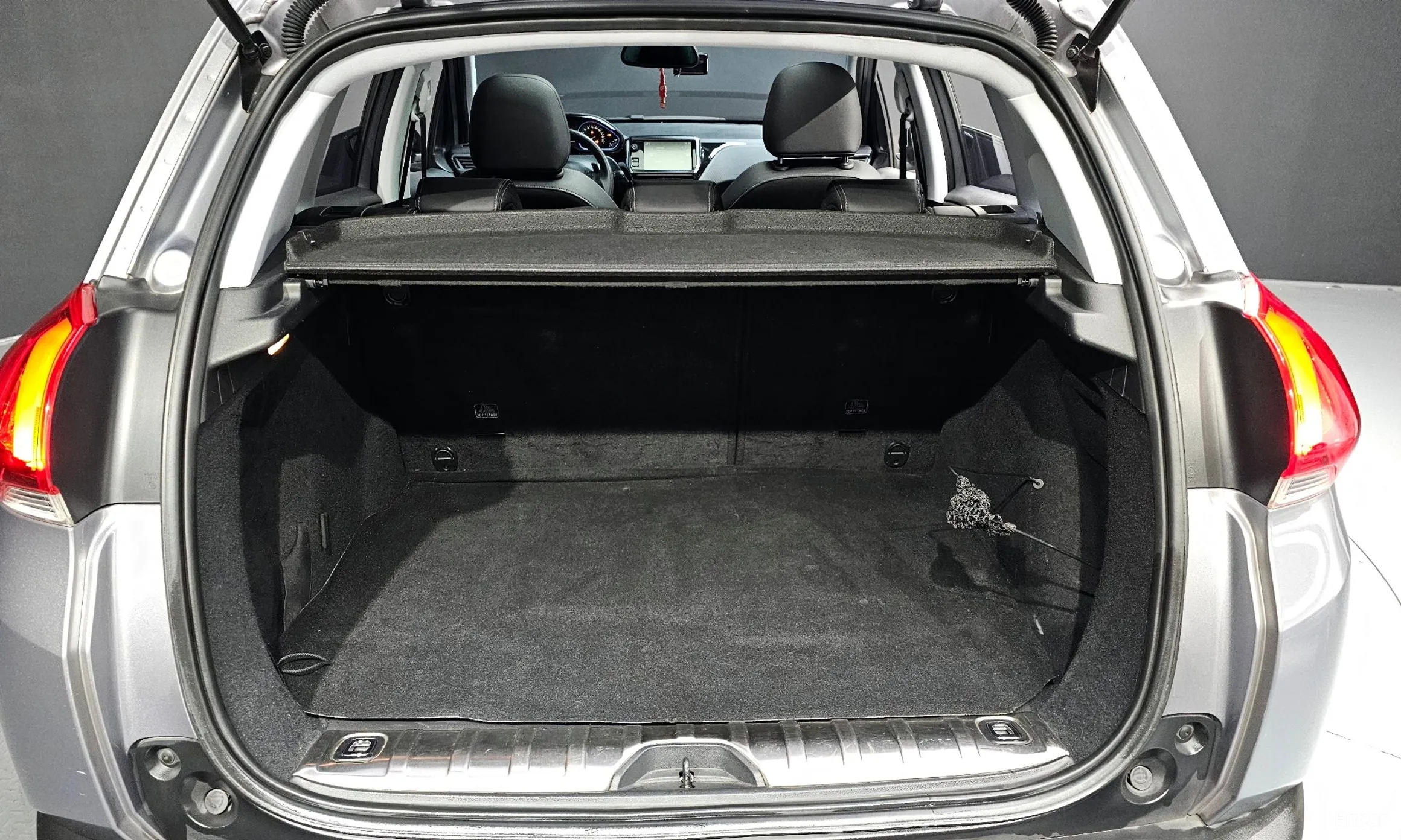 Peugeot 2008. превью 20