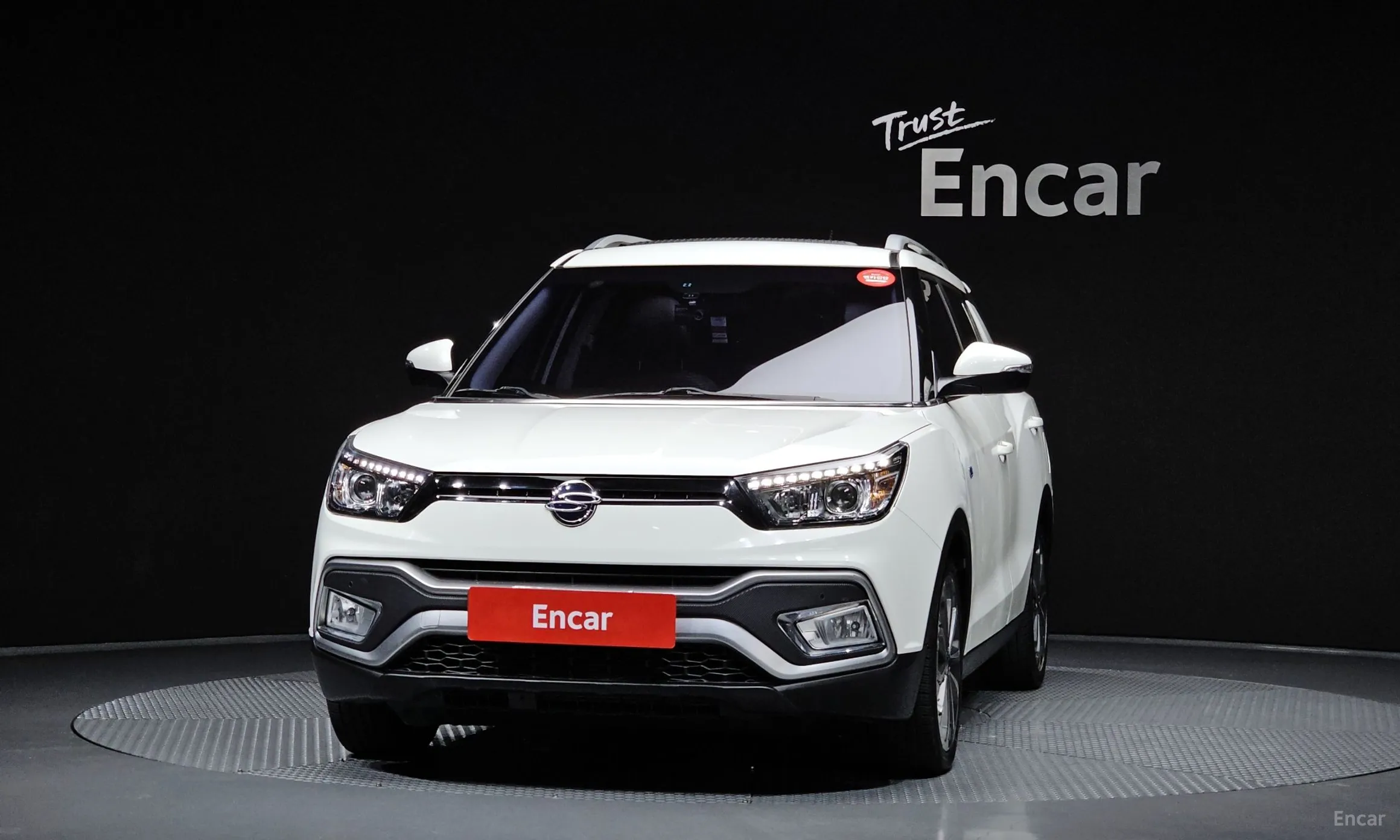 KG Mobility (SsangYong) Tivoli Air превью 3