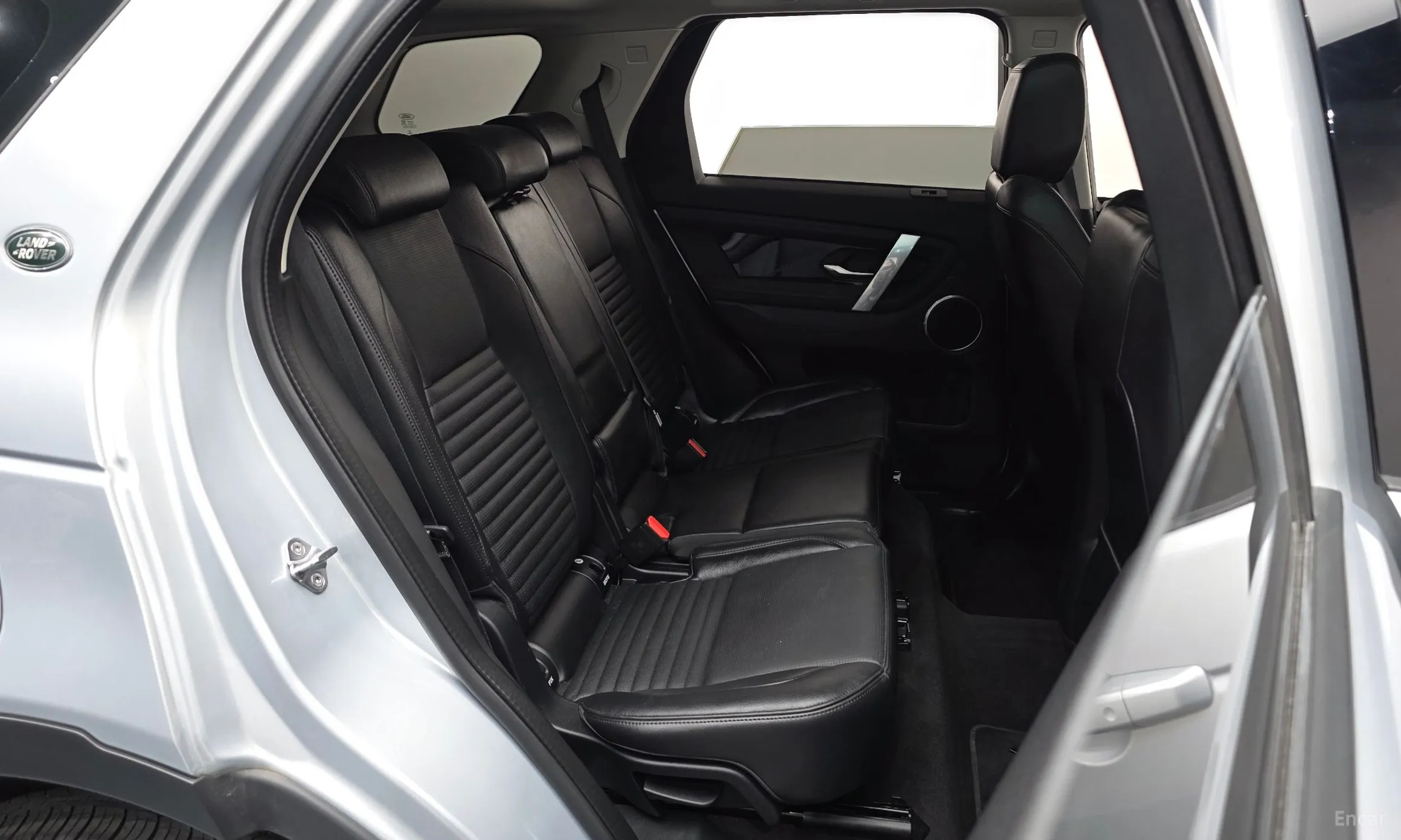 Land Rover Discovery Sports превью 11