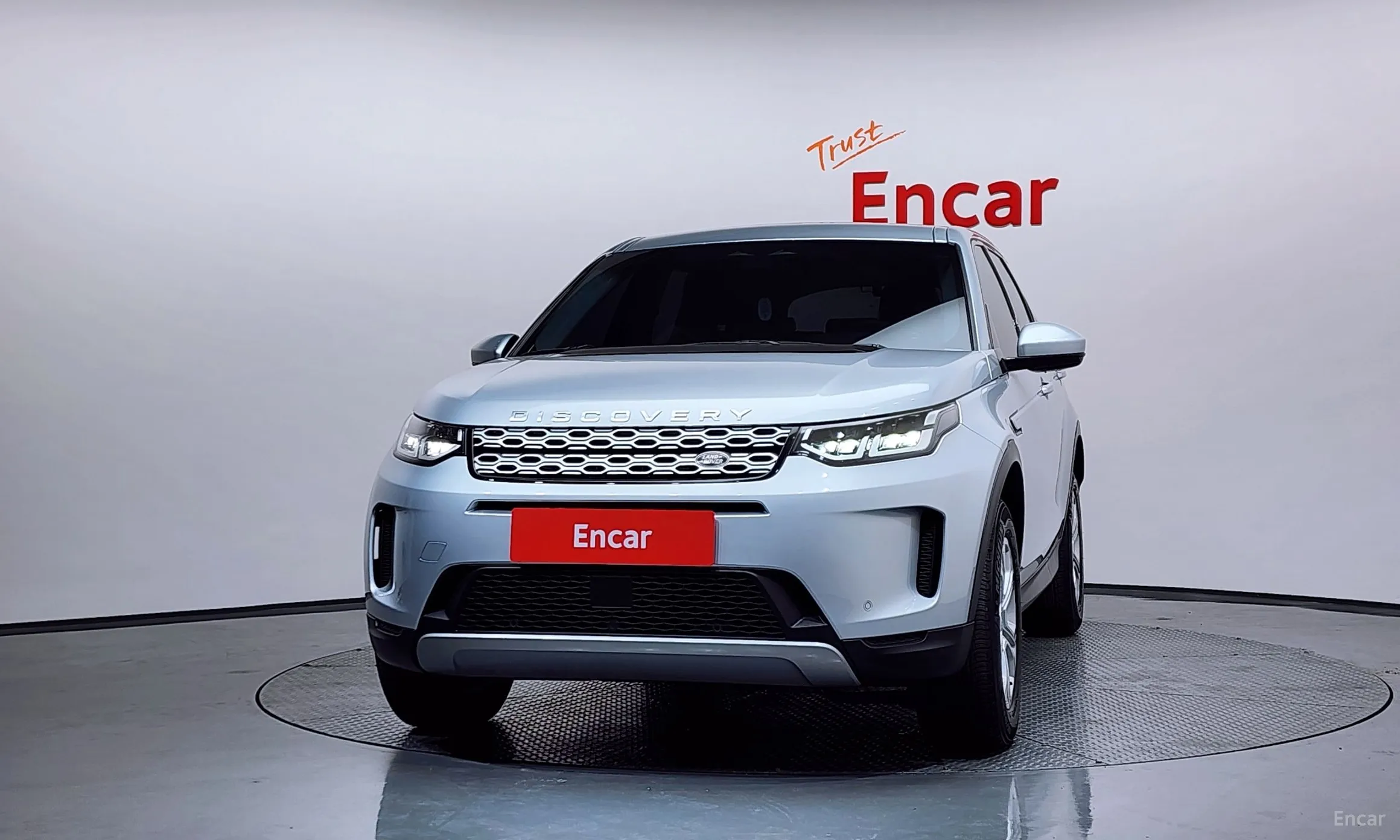 Land Rover Discovery Sports превью 3