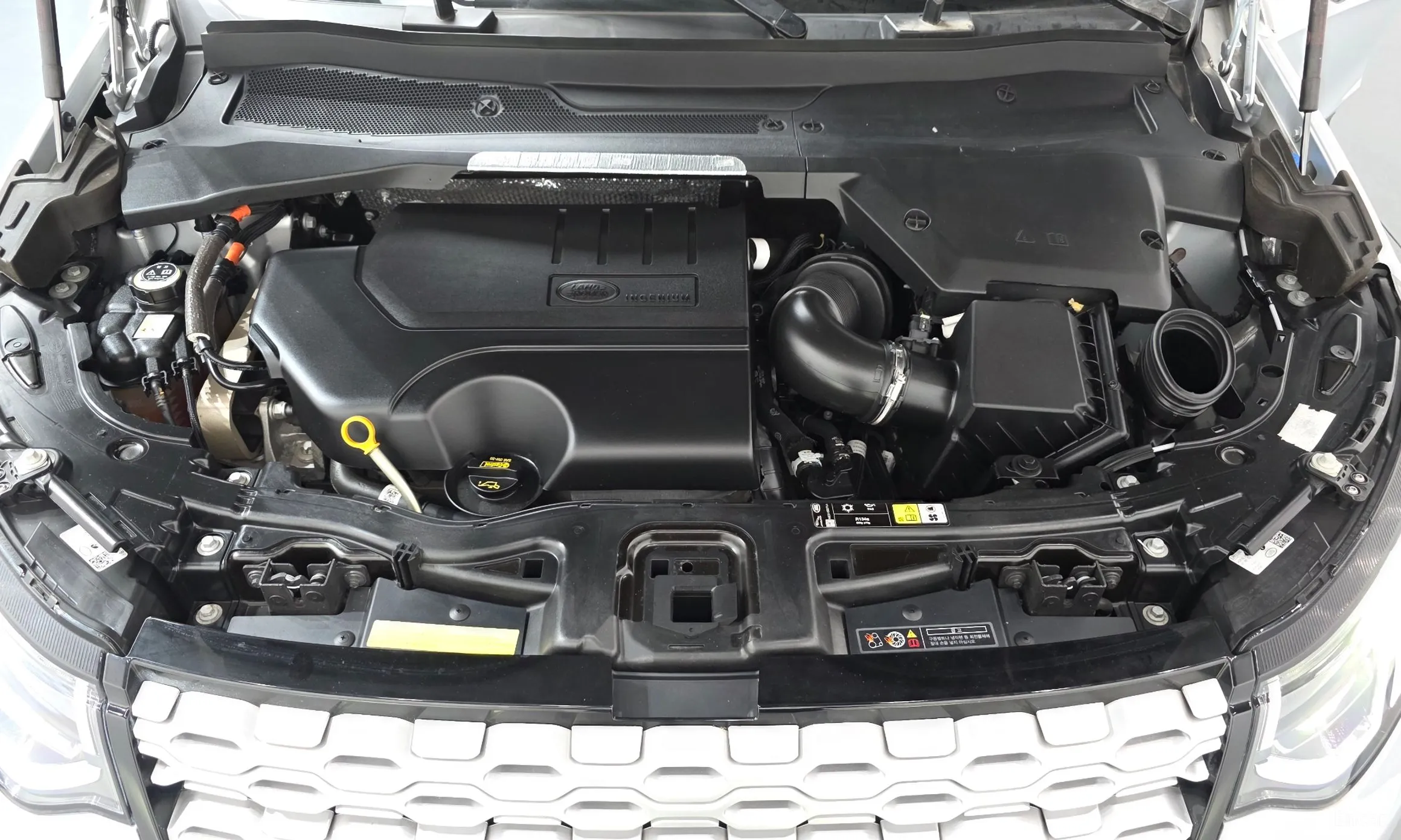 Land Rover Discovery Sports превью 6