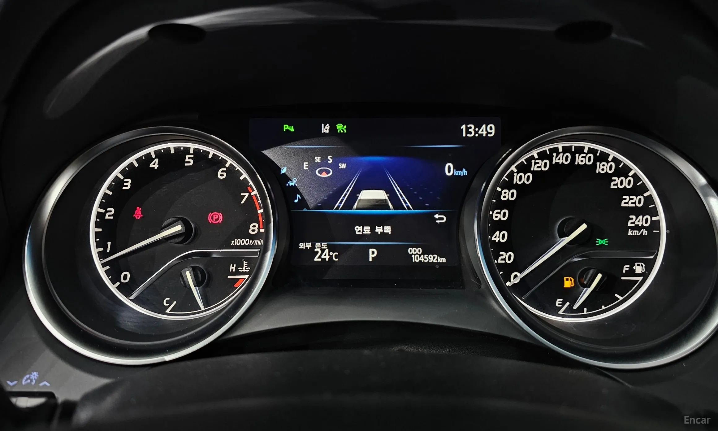 Toyota Camry (XV70) превью 8