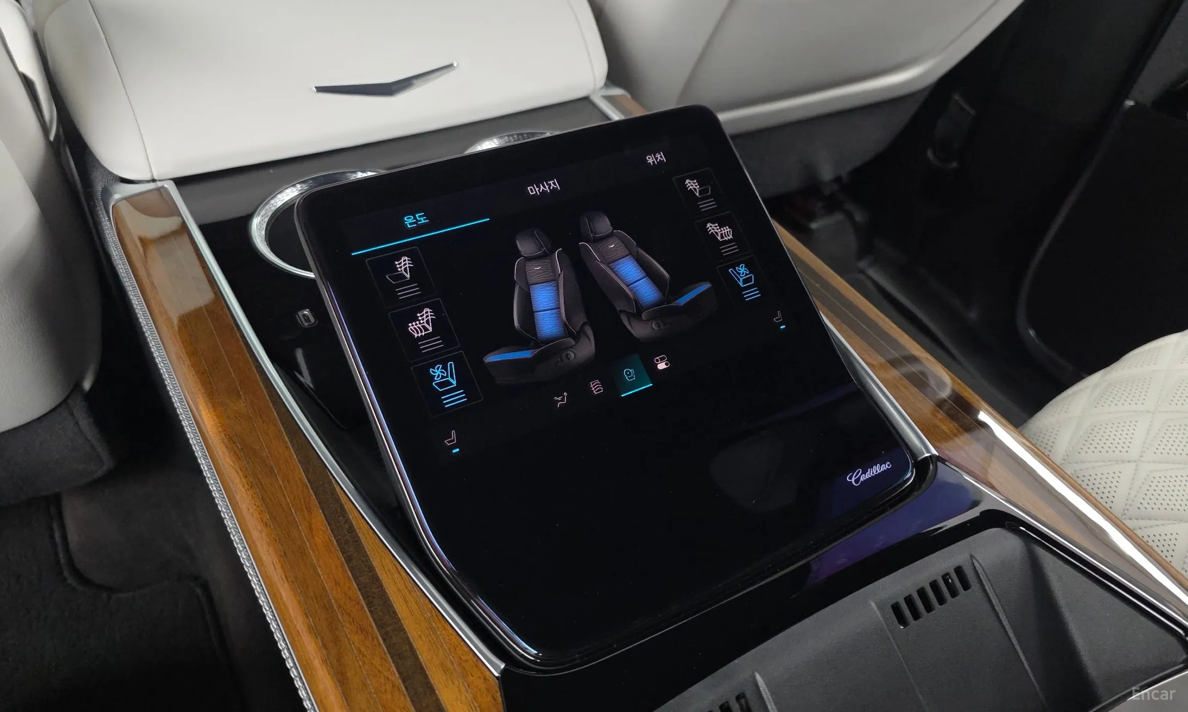 Cadillac Escalade 5th Generation превью 19