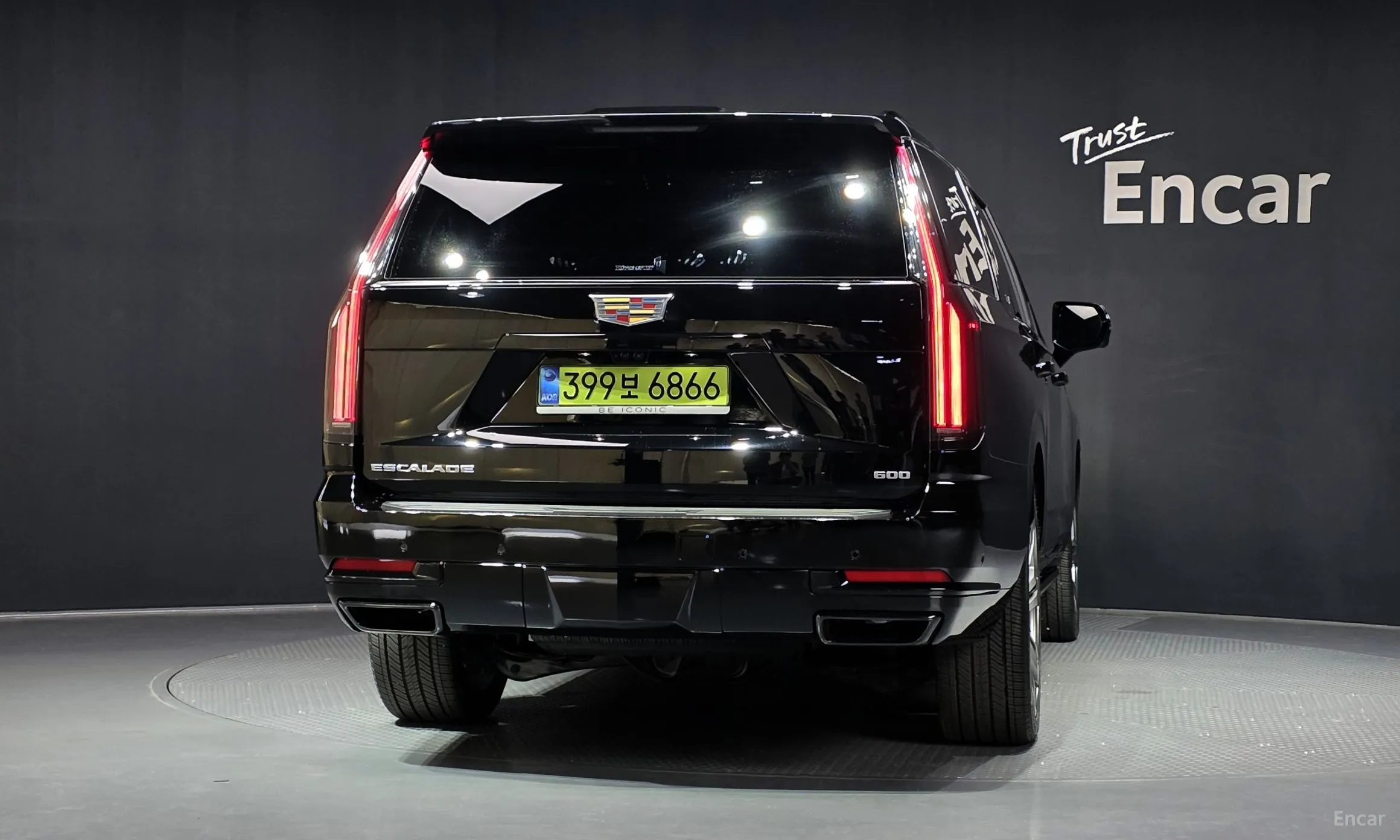 Cadillac Escalade 5th Generation превью 4