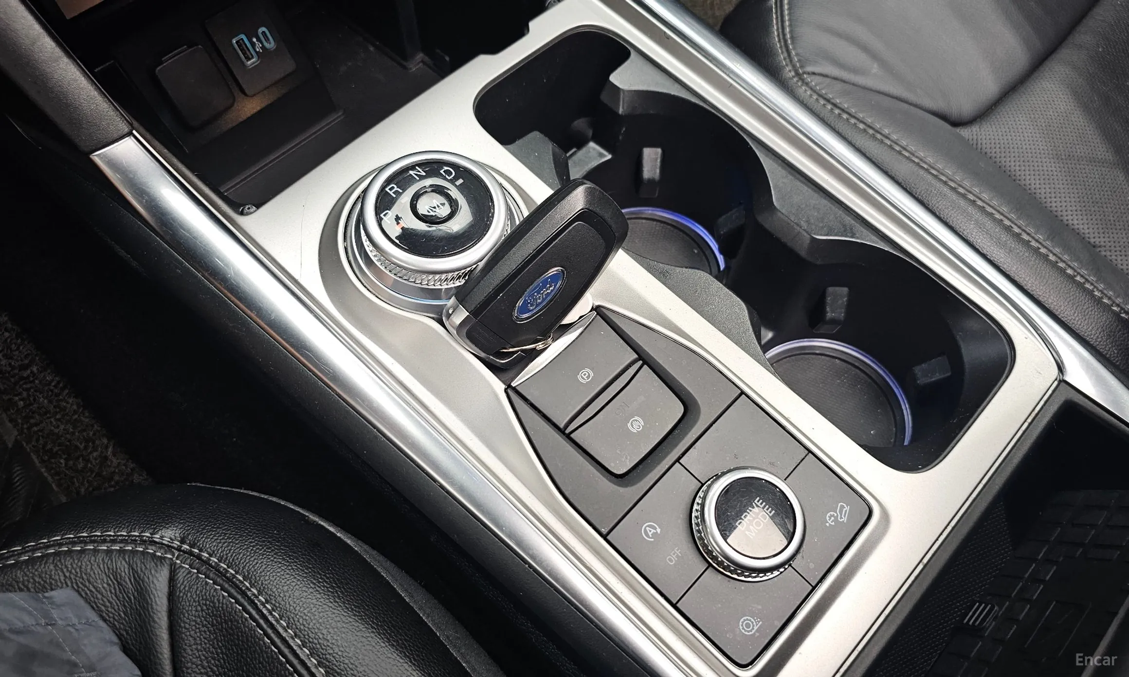 Ford Explorer 6th Generation превью 9