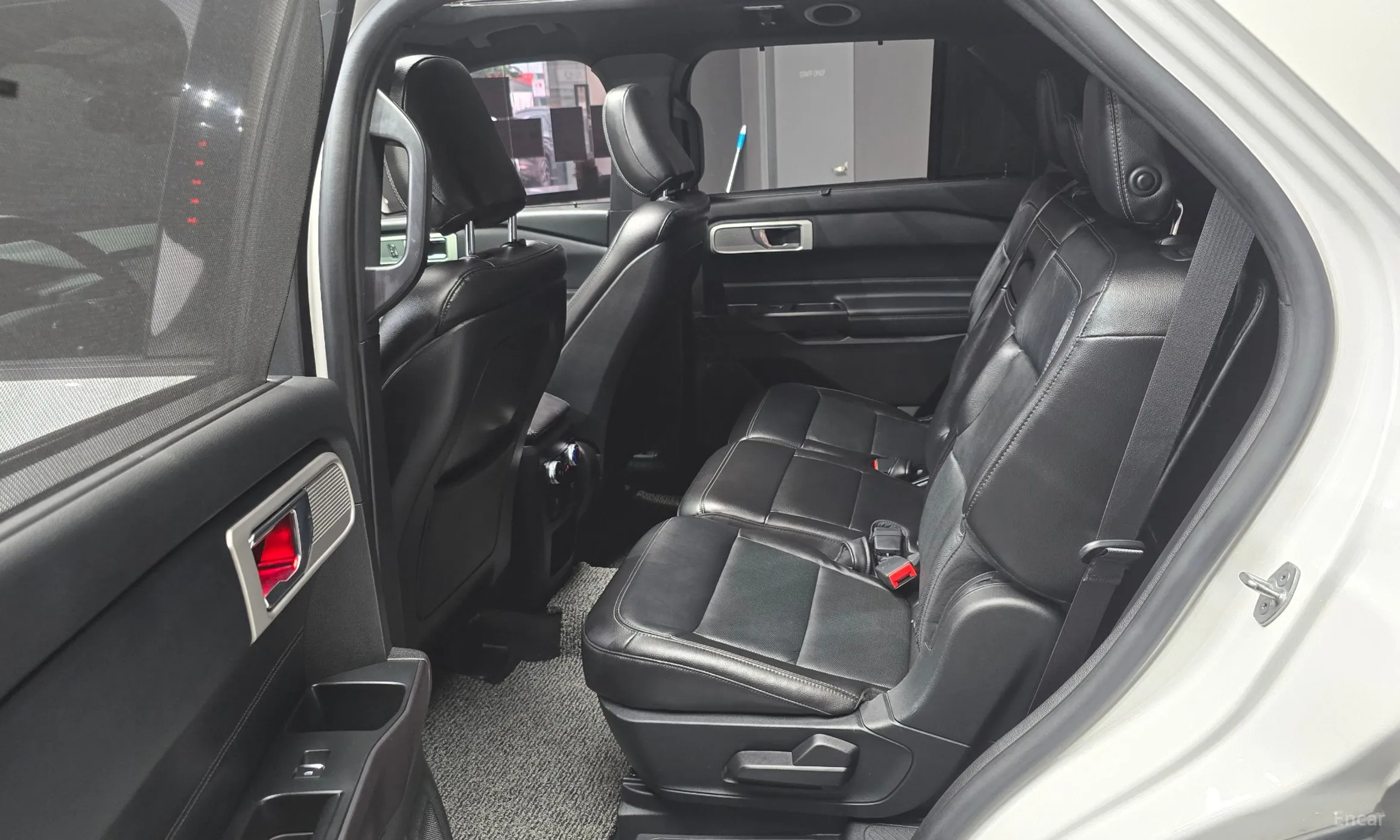 Ford Explorer 6th Generation превью 11