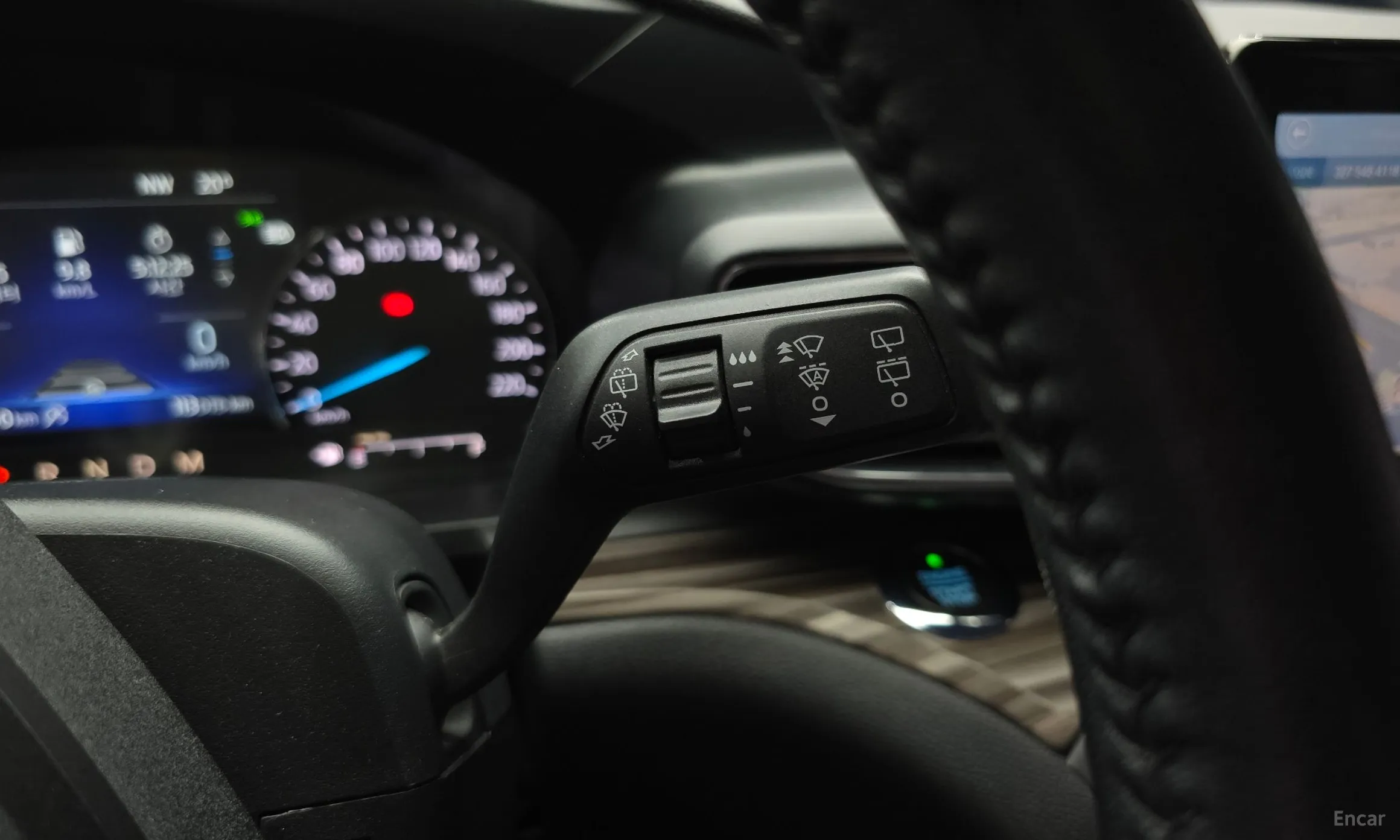 Ford Explorer 6th Generation превью 16