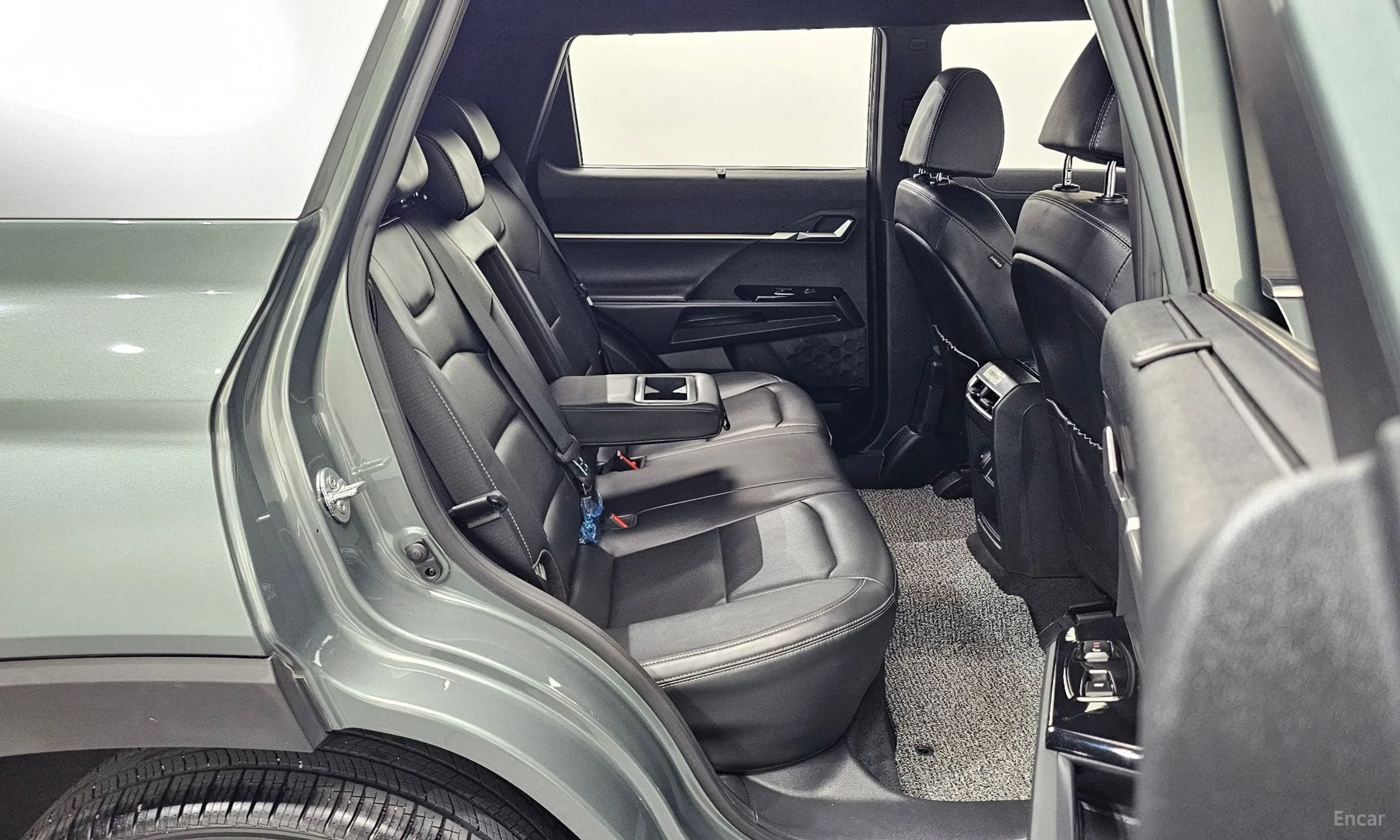 KG Mobility (SsangYong) Torres превью 16