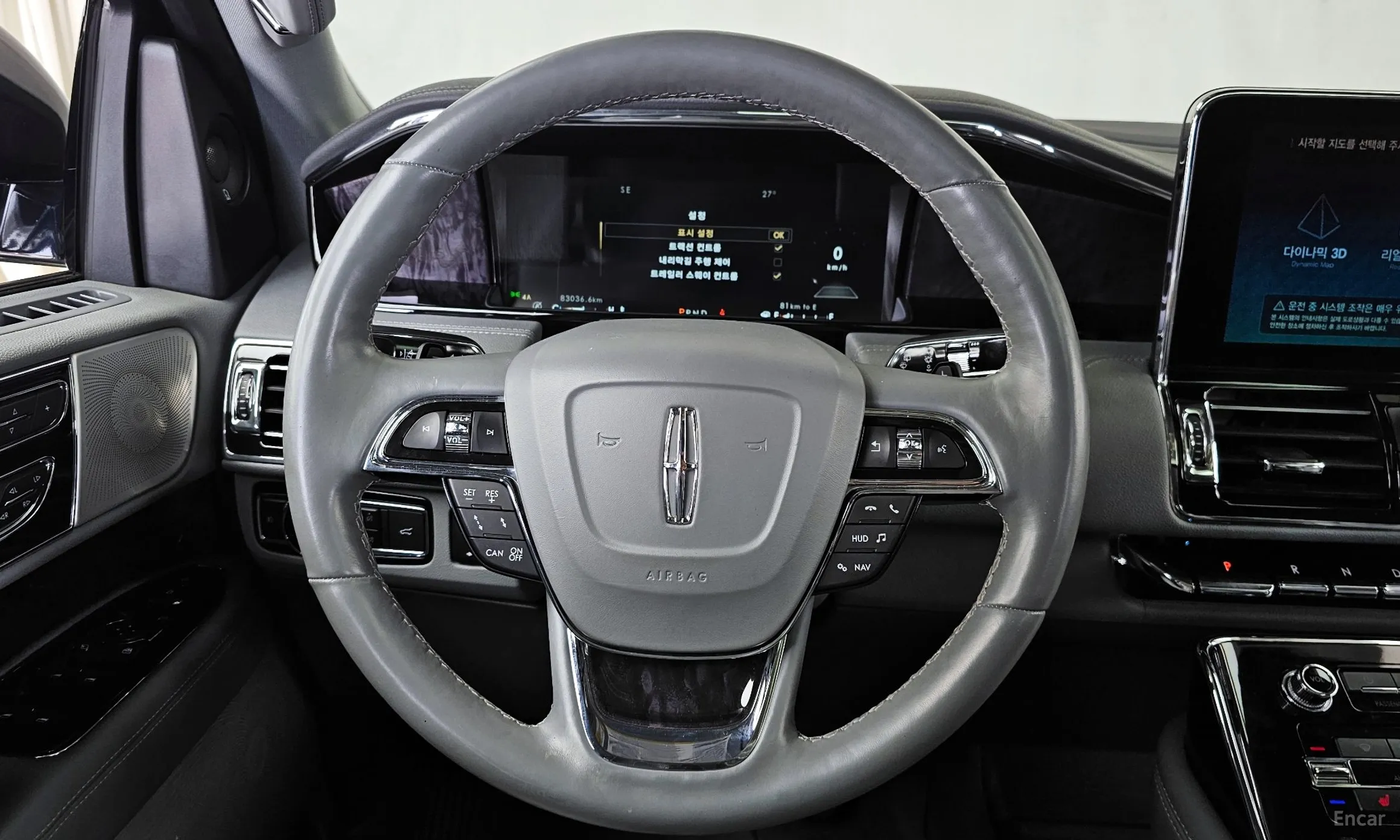 Lincoln Navigator 4th generation превью 13