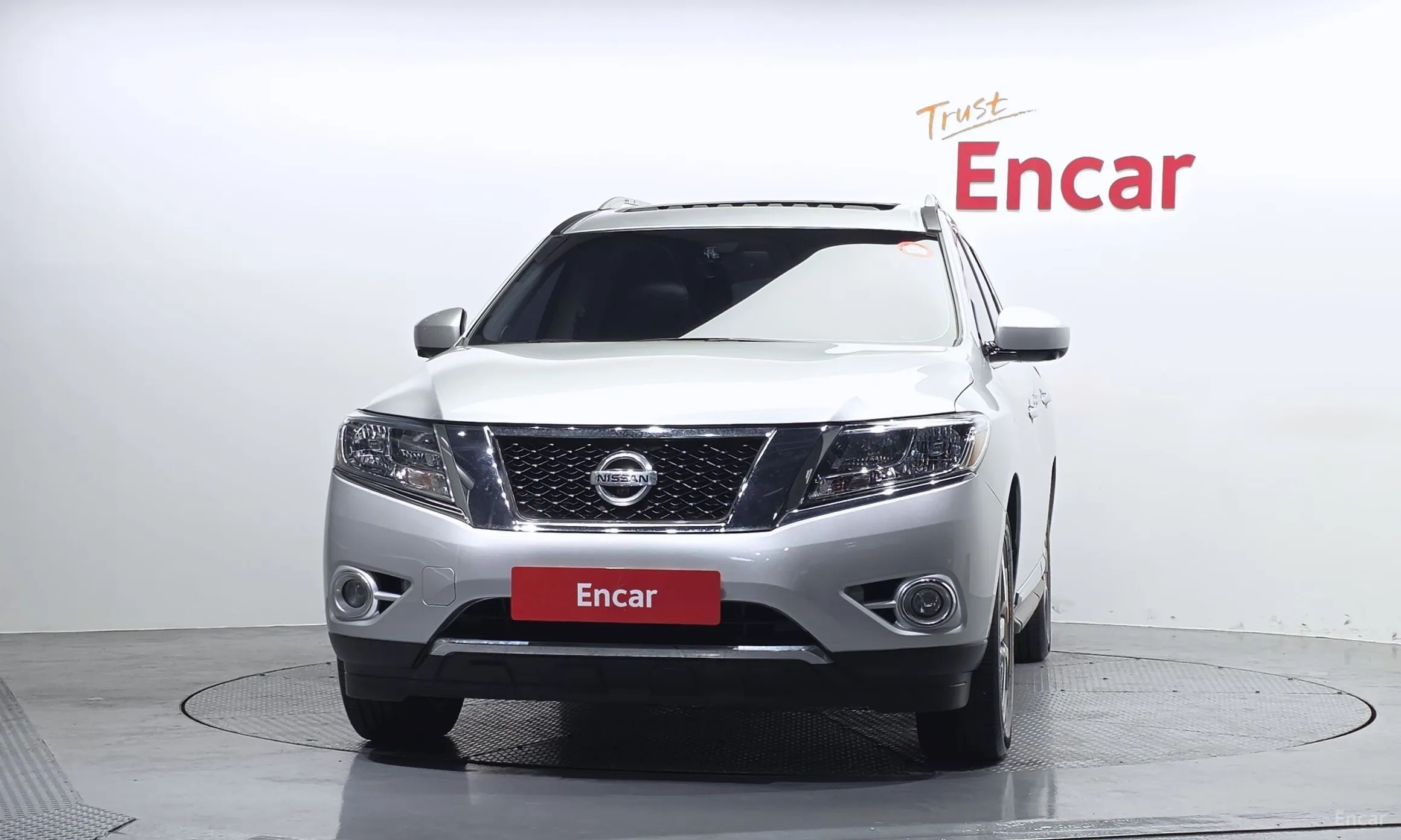 Nissan Pathfinder Gen 4 превью 3