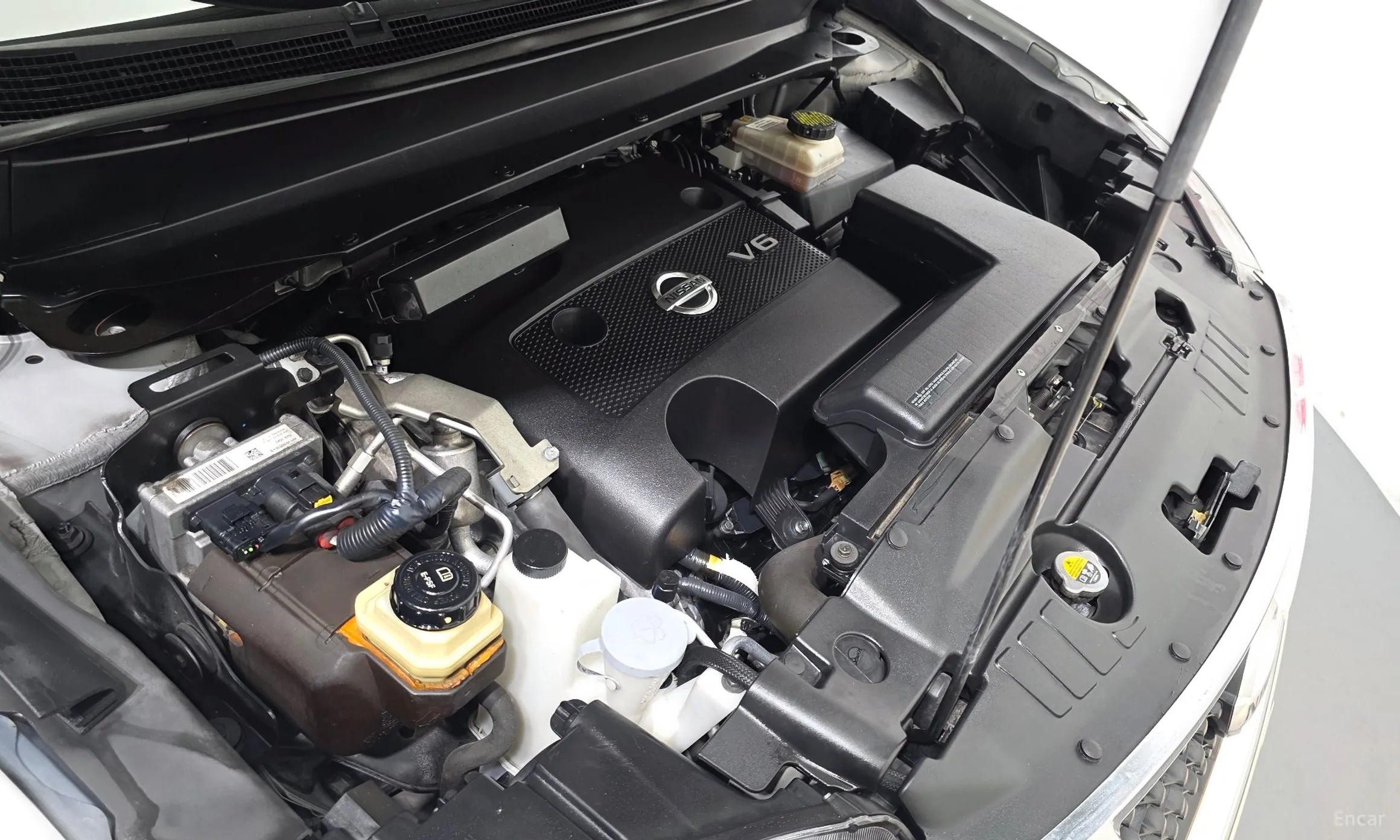Nissan Pathfinder Gen 4 превью 6