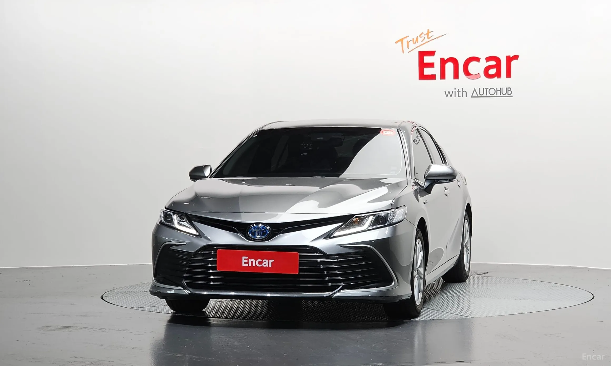 Toyota Camry (XV70) превью 3