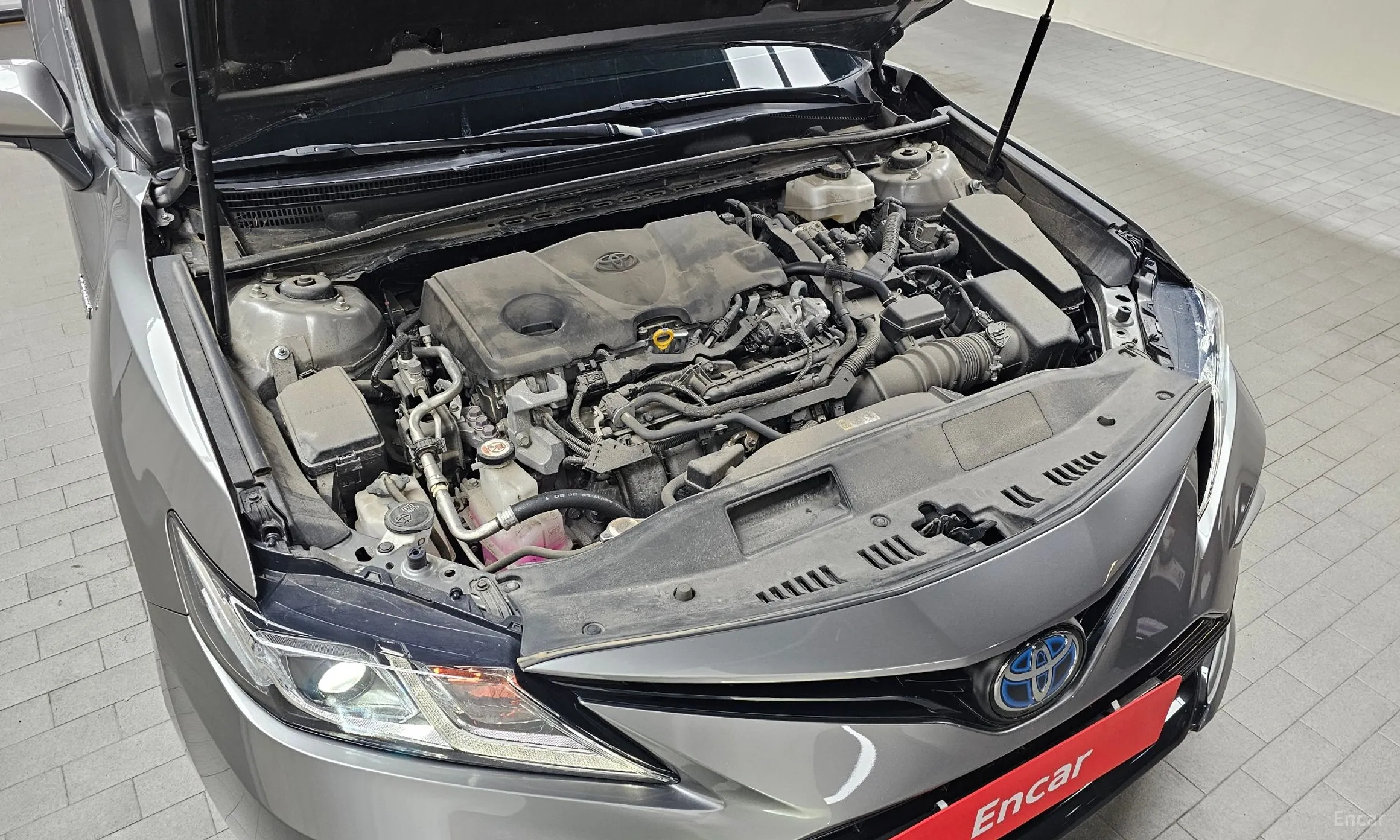 Toyota Camry (XV70) превью 6
