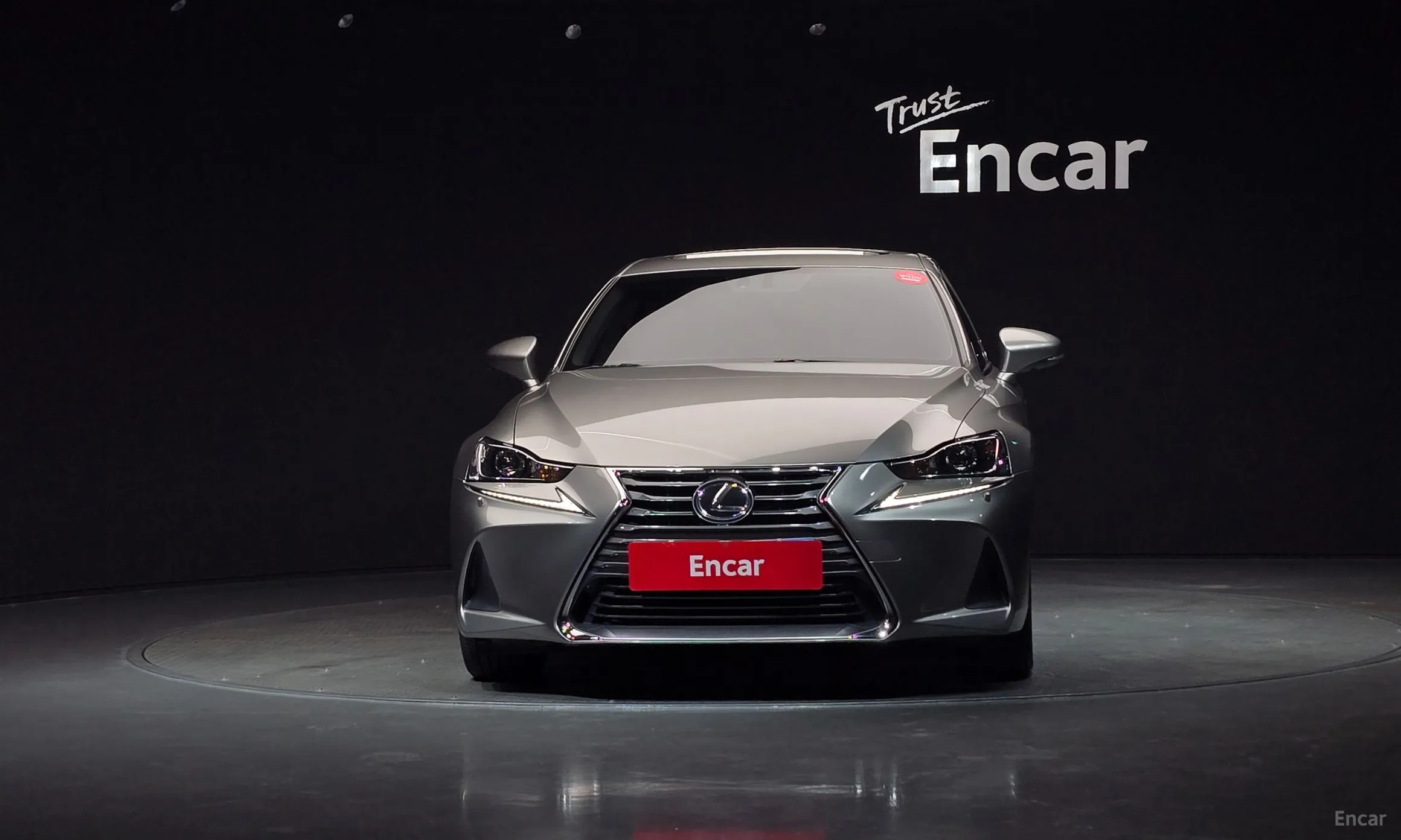 Lexus New IS200t превью 3