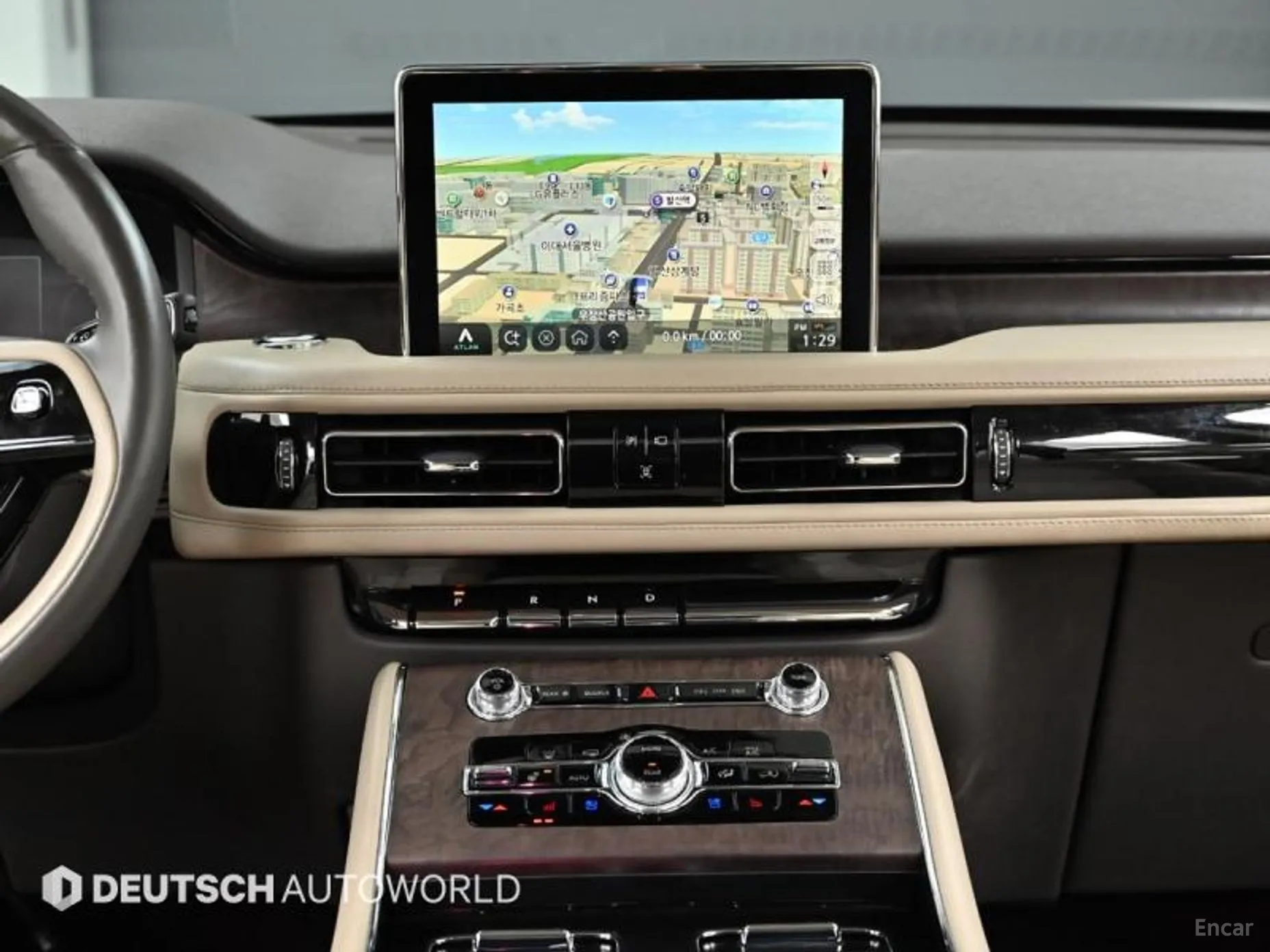 Lincoln Aviator 2nd Generation превью 14