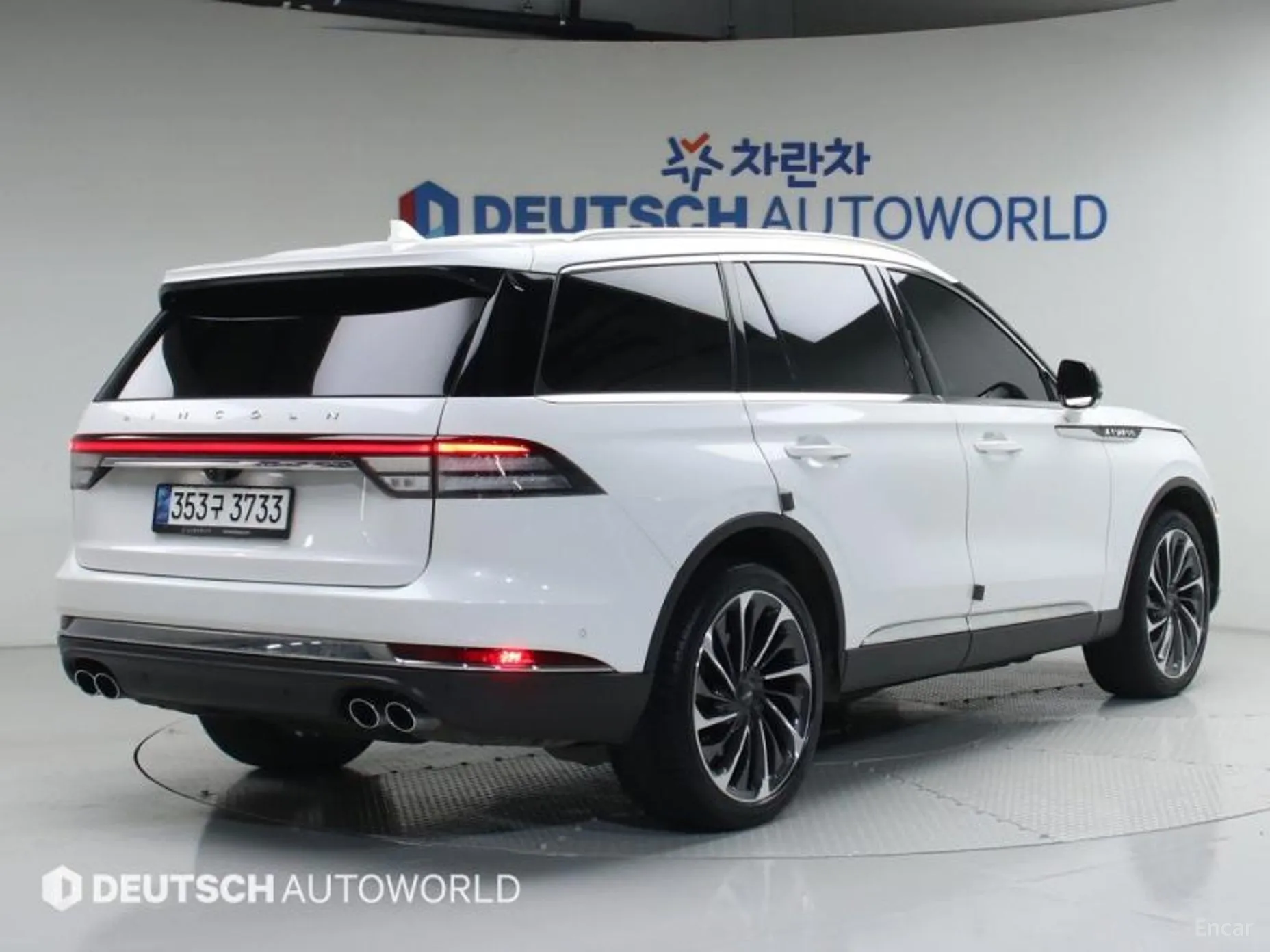 Lincoln Aviator 2nd Generation превью 2