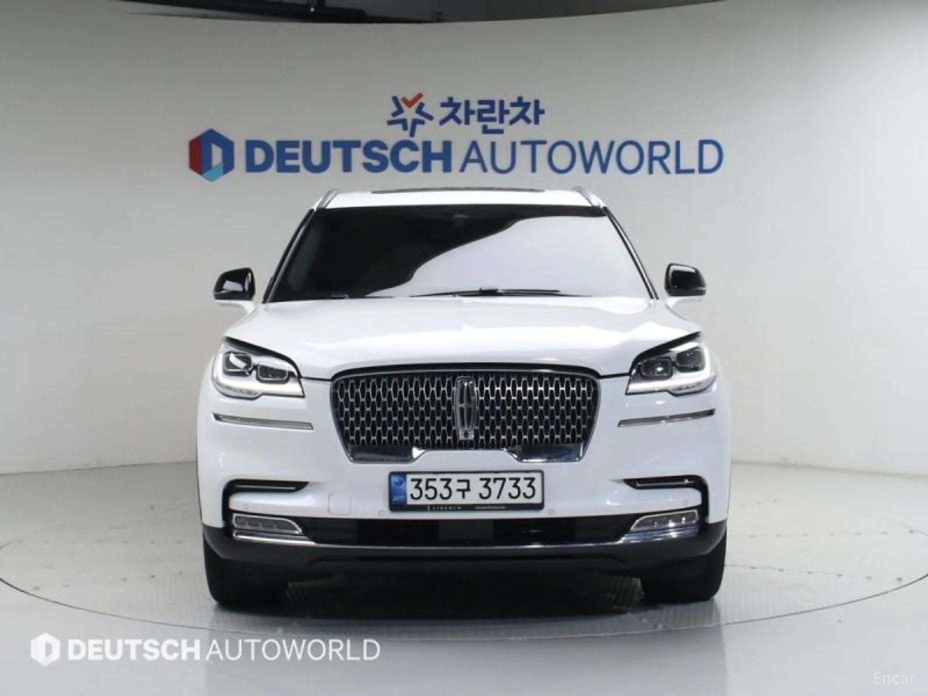 Lincoln Aviator 2nd Generation превью 3