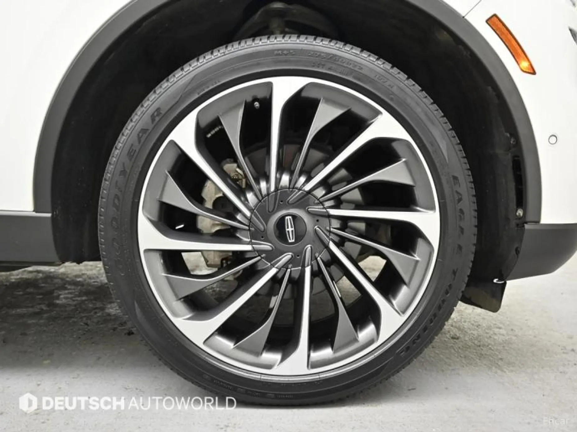 Lincoln Aviator 2nd Generation превью 5