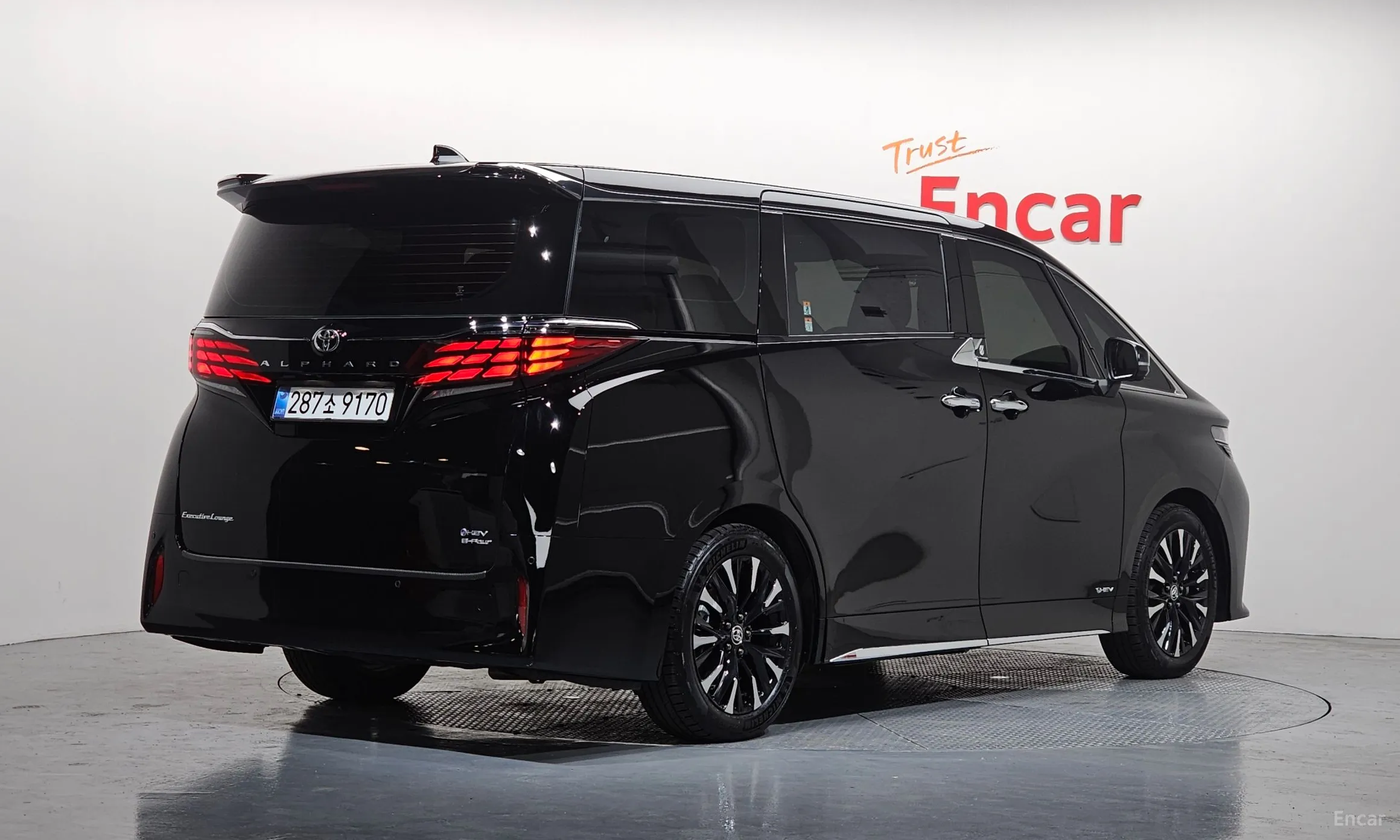 Toyota Alphard 4th Generation превью 2