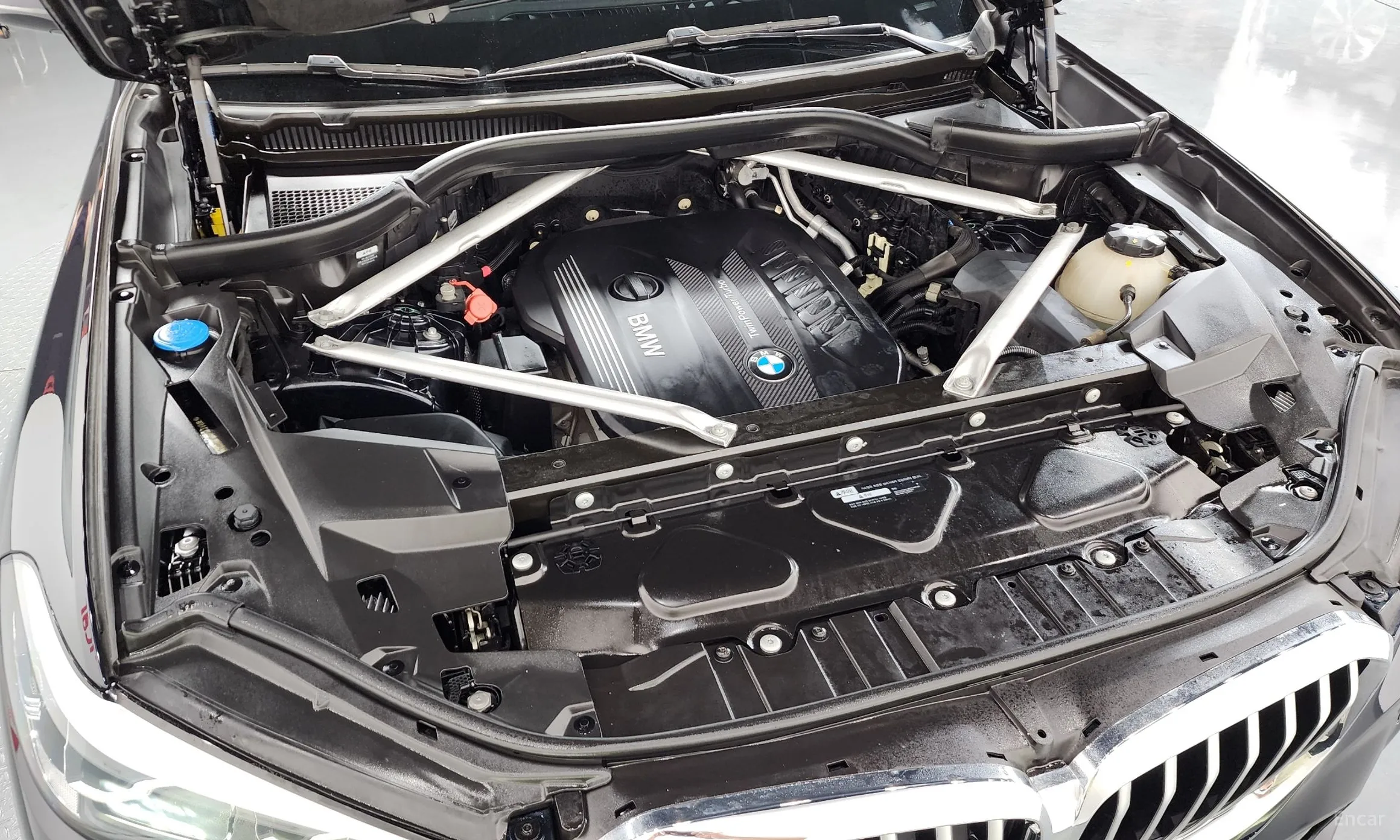 BMW X5 (G05) превью 6