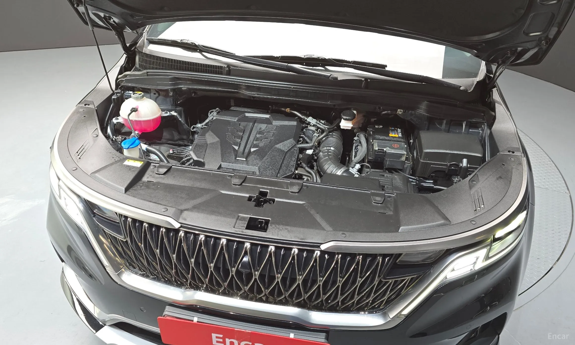 Kia Carnival Gen 4 превью 6