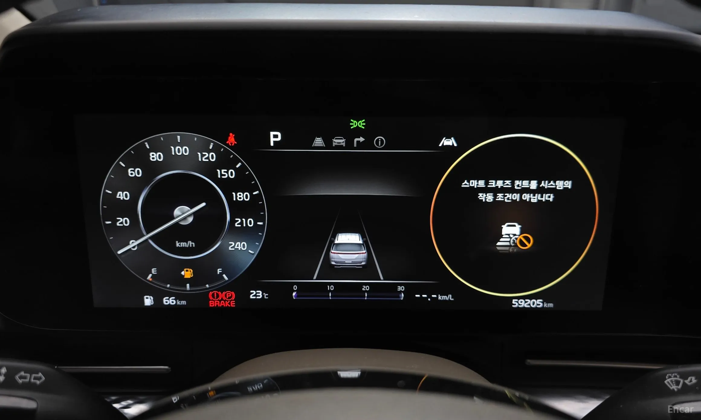 Kia Carnival Gen 4 превью 8
