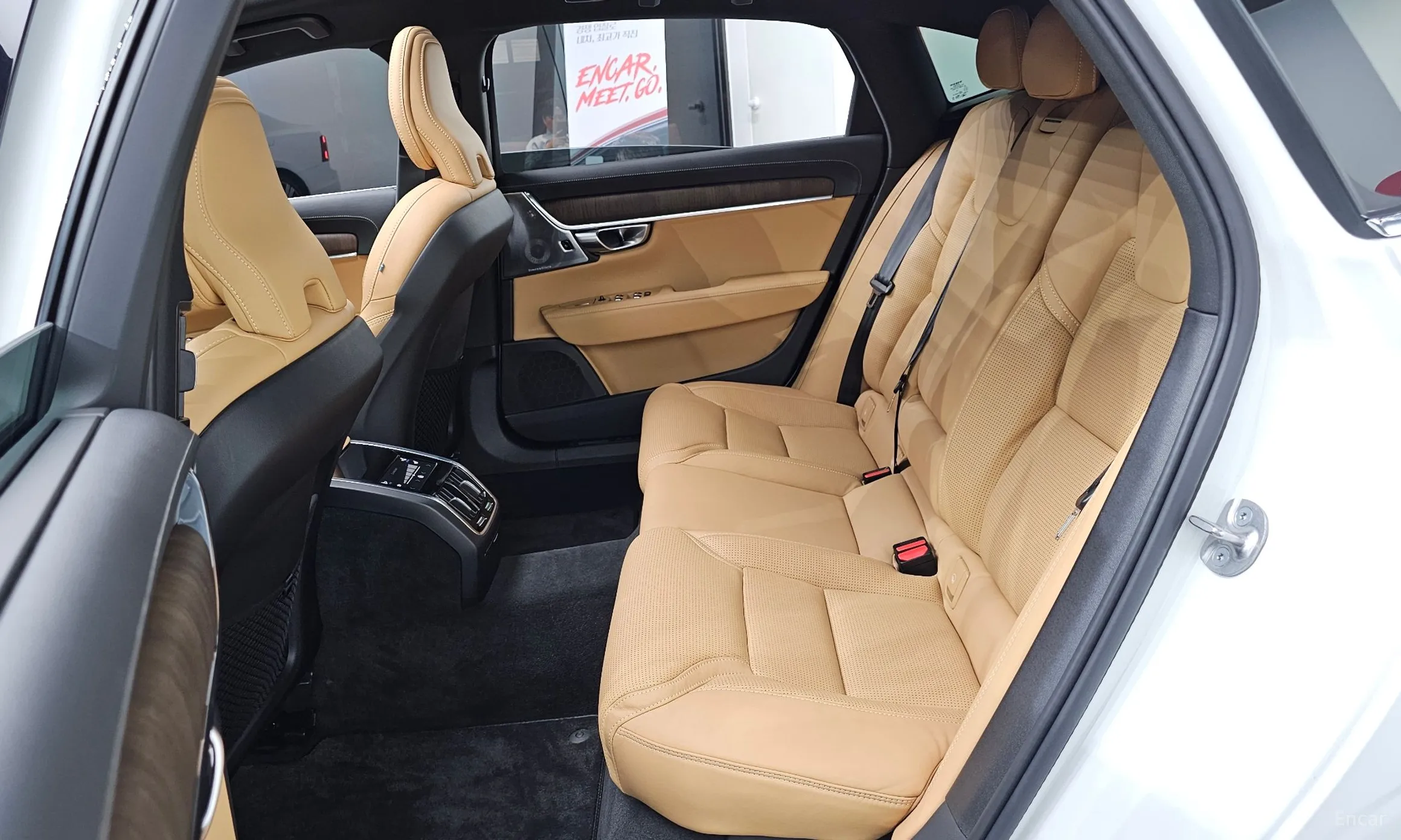 Volvo S90 превью 12