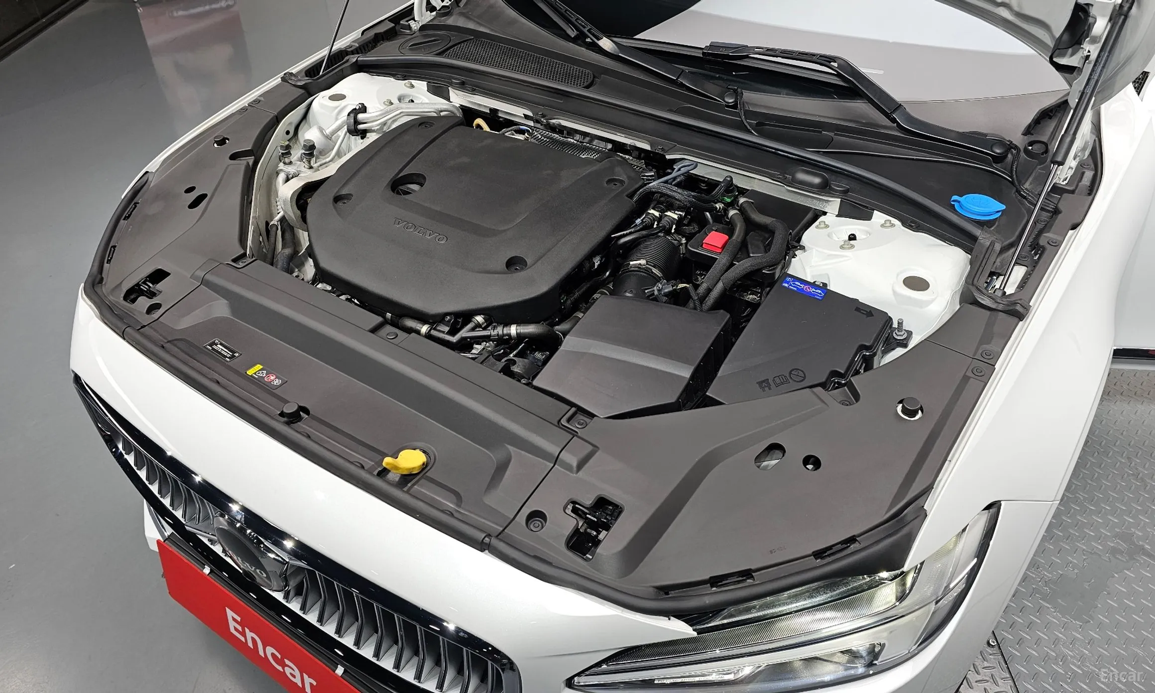 Volvo S90 превью 6