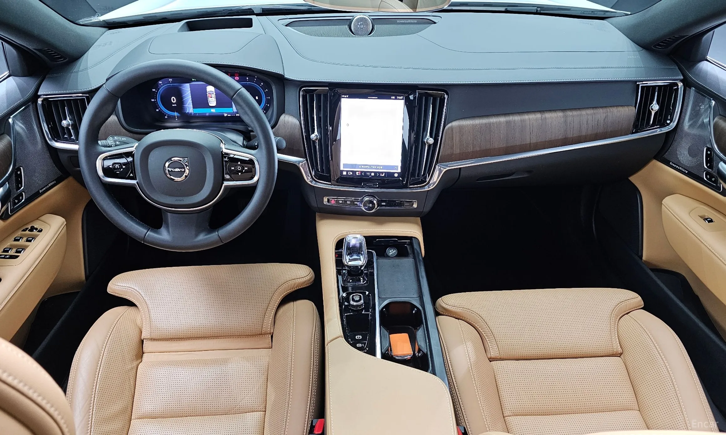Volvo S90 превью 7